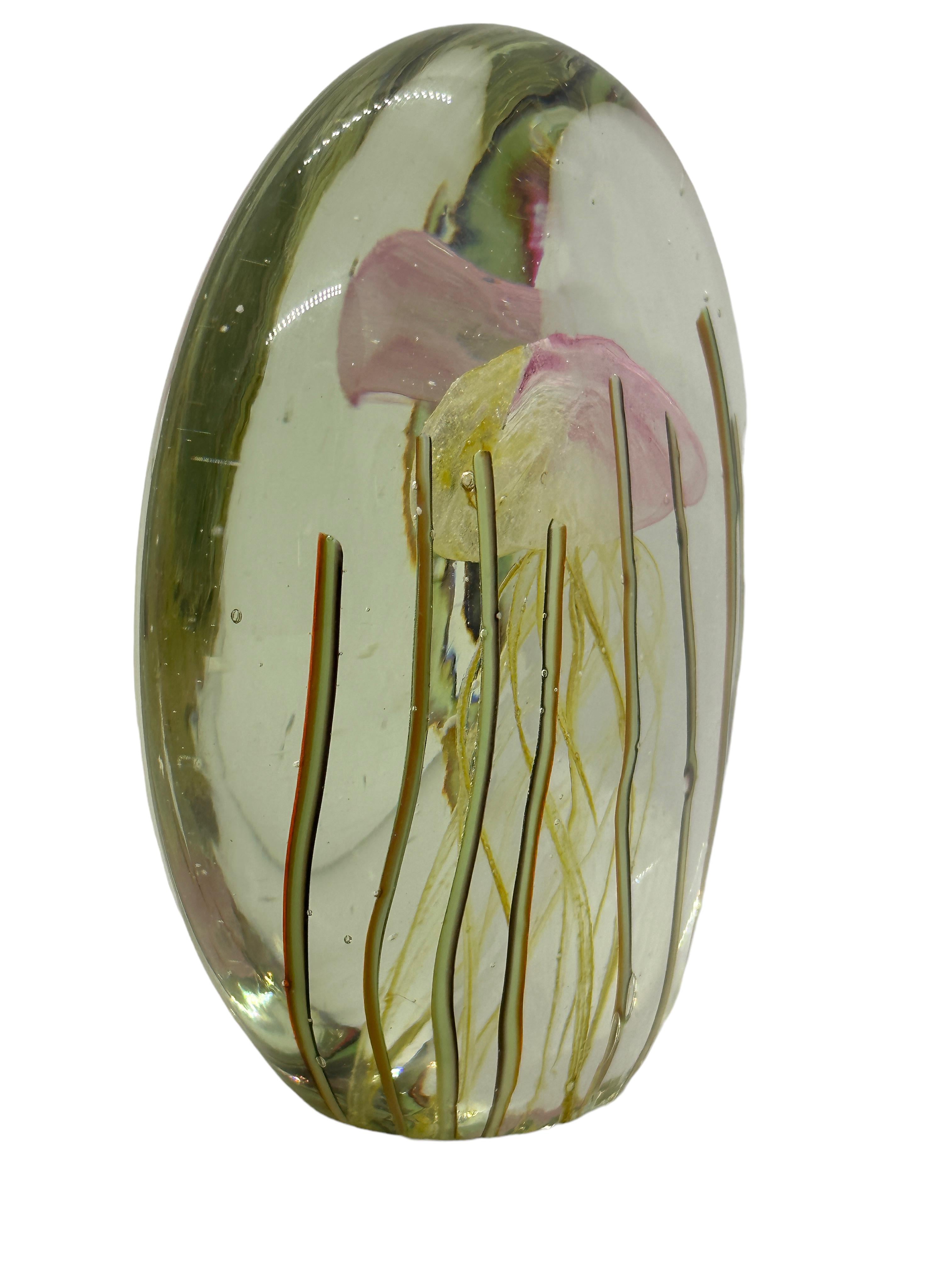 Mid-Century Modern Beautiful Jellyfish Murano Italian Art Glass Aquarium Paperweight Sculpture 