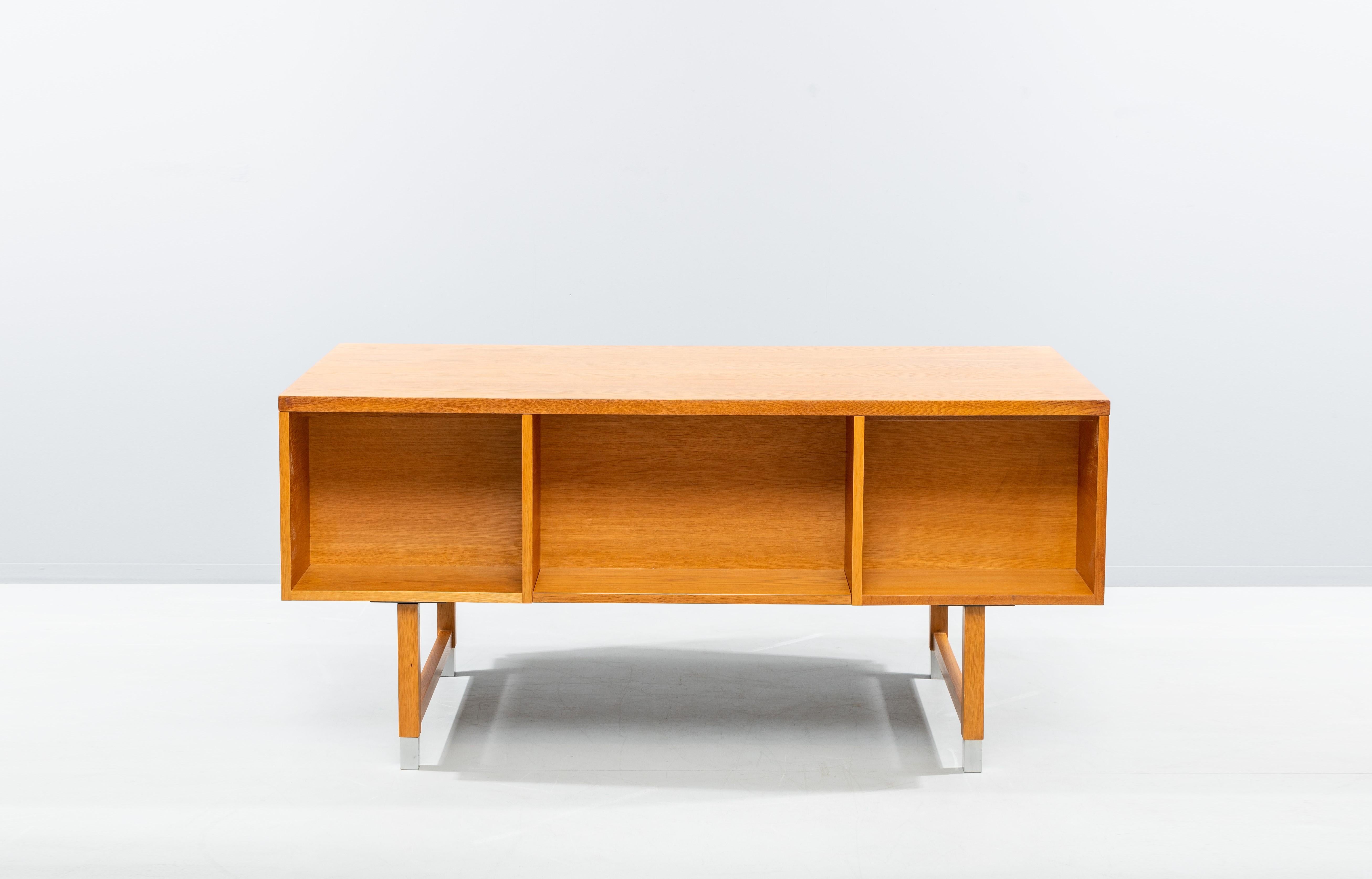 Mid-Century Modern Beautiful Kai Kristiansen Writing Desk Modell EP401 in Oak, Made by Feldballes