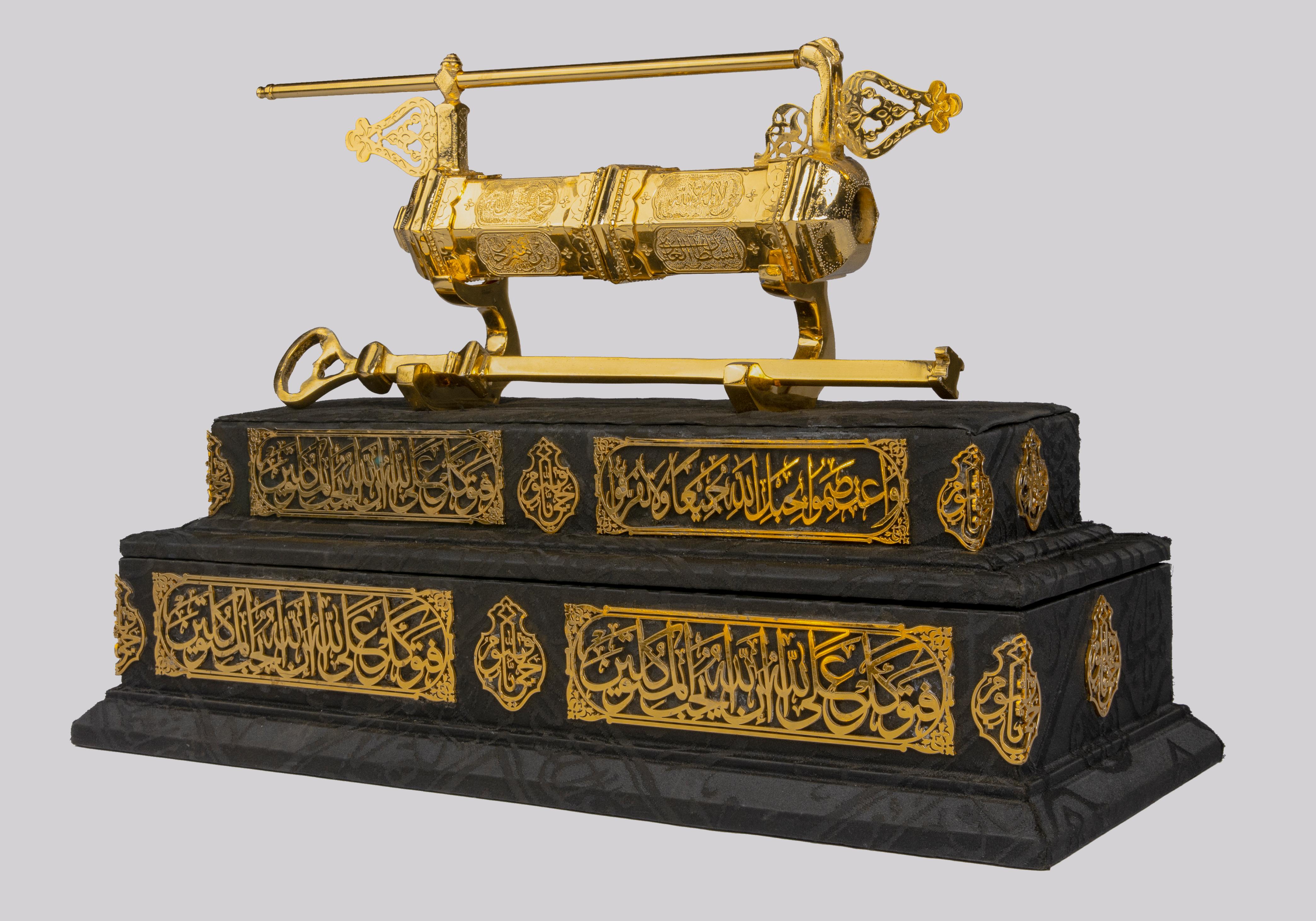 beautiful key and lock of the Holy Kaaba ottoman Islamic of Sultan Ibrahim & box For Sale 8