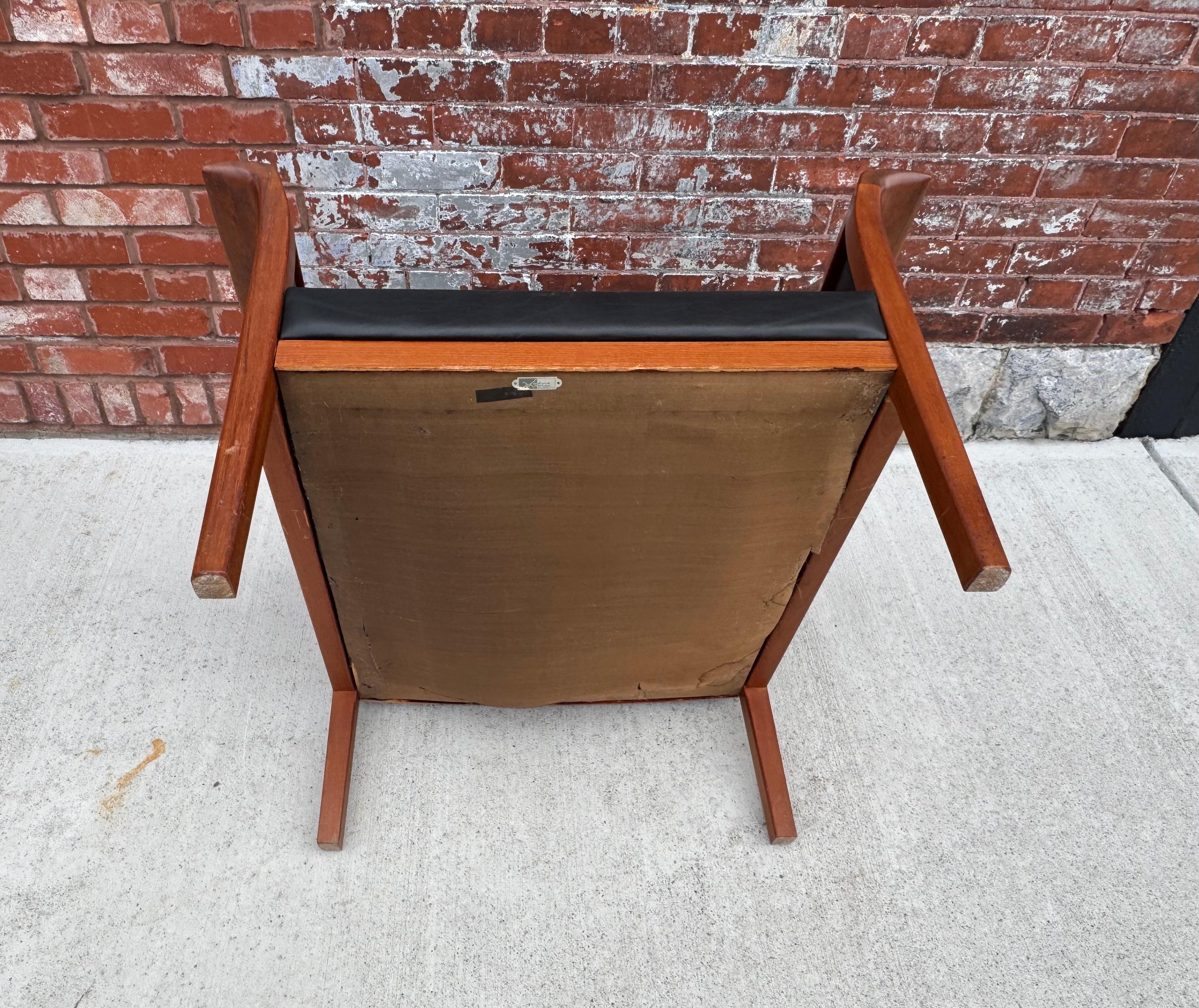 Magnifique chaise longue en cuir noir et teck de Knut Saeter pour Vatne Mobler en vente 4