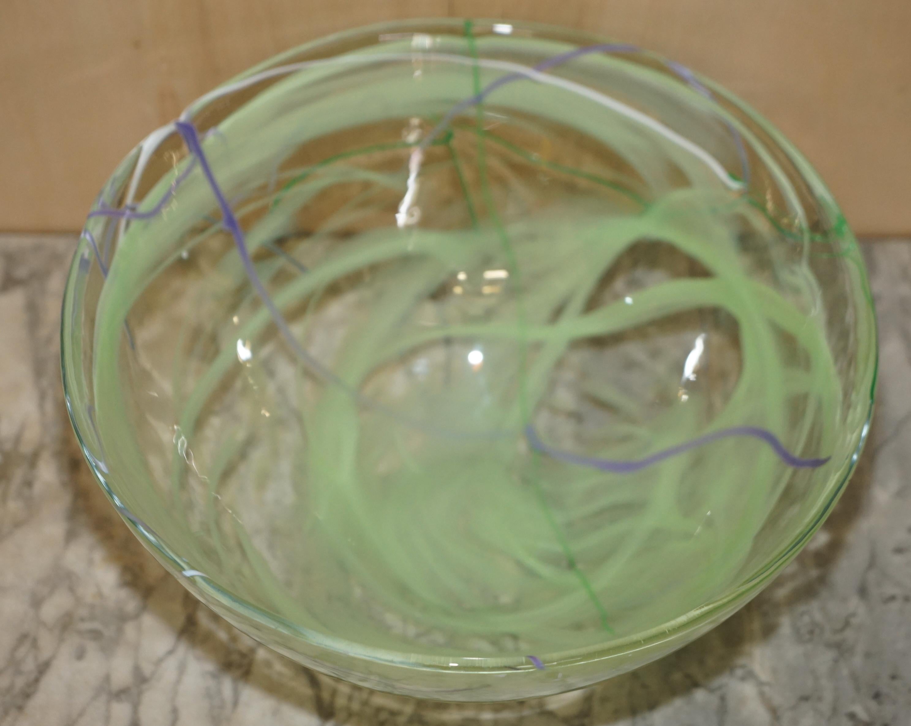 Fait main Kosta Boda - Magnifique bol décoratif en verre fait sur mesure par Anna Ehrner en vente