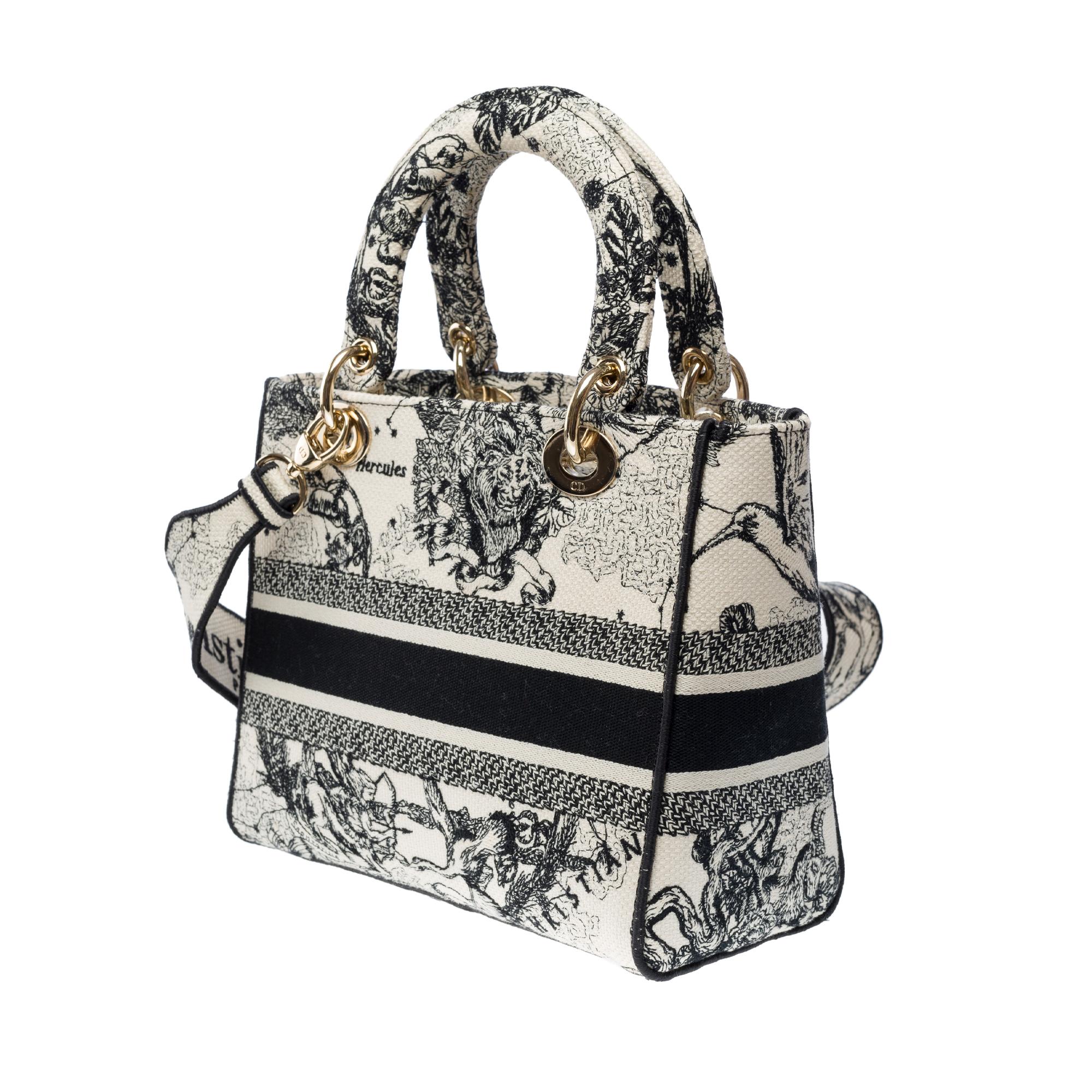 Beautiful Lady Dior MM D-Lite in Black Toile de Jouy Reverse motif, PHW For Sale 2