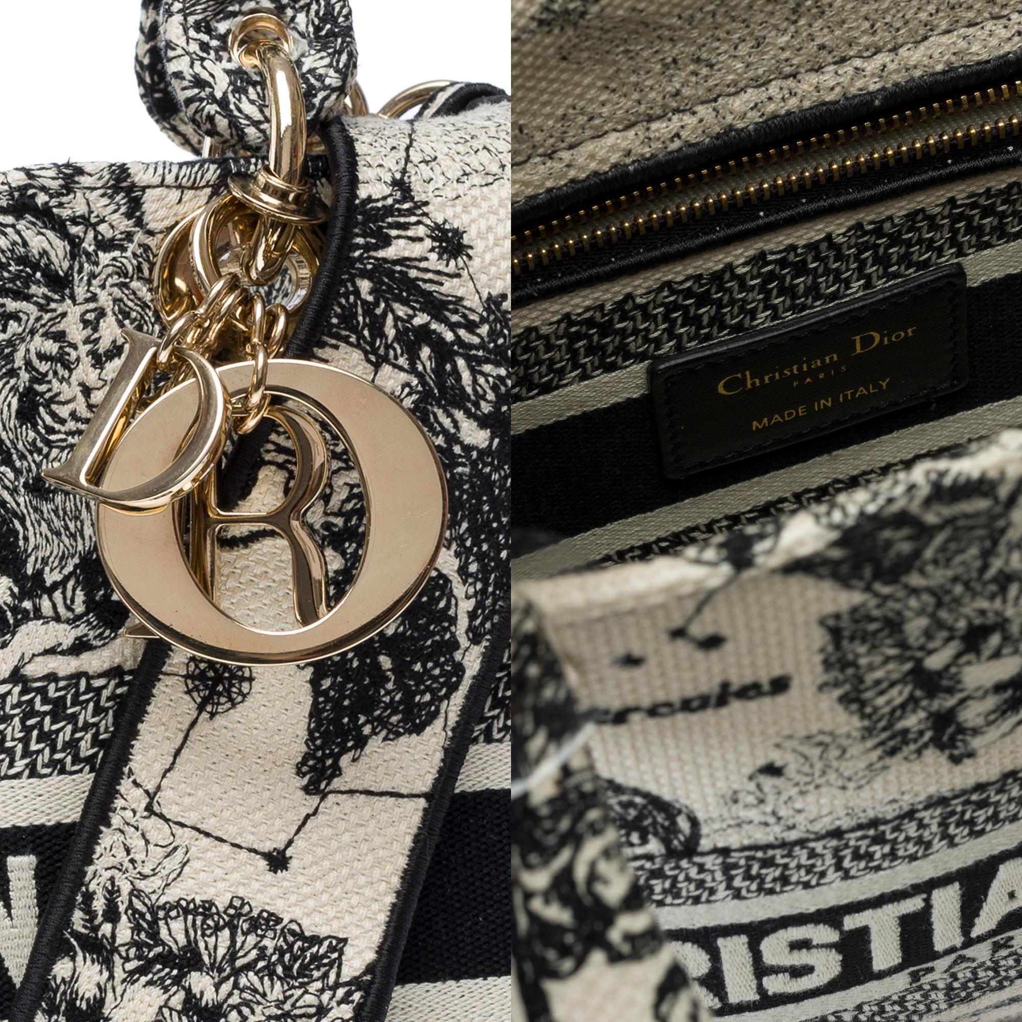 Beautiful Lady Dior MM D-Lite in Black Toile de Jouy Reverse motif, PHW For Sale 3