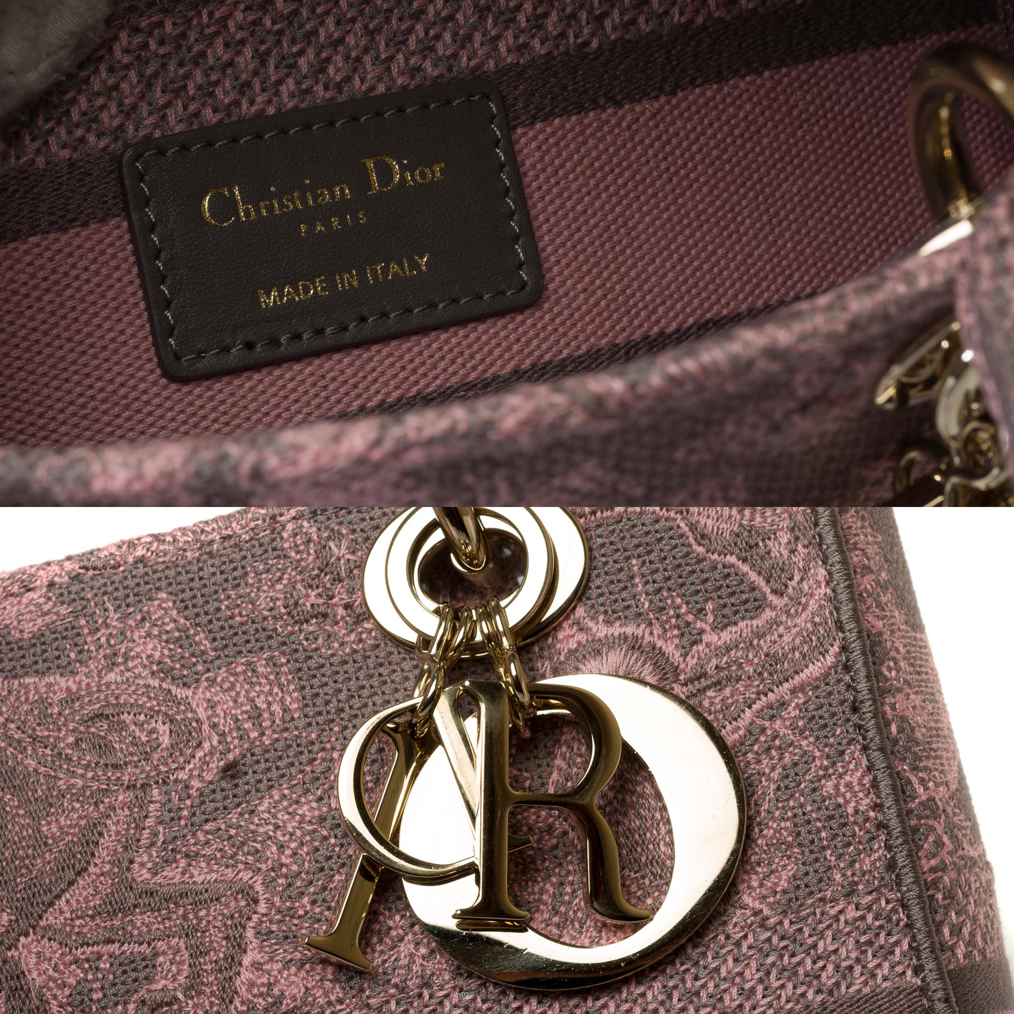 Beautiful Lady Dior MM D-Lite in Pink/Grey Toile de Jouy Reverse motif, GHW For Sale 2