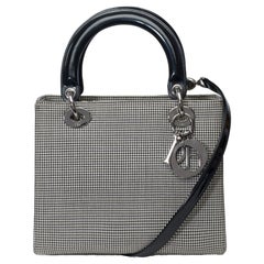 Beautiful Lady Dior MM handbag strap in Pied-de poule canvas, BSHW