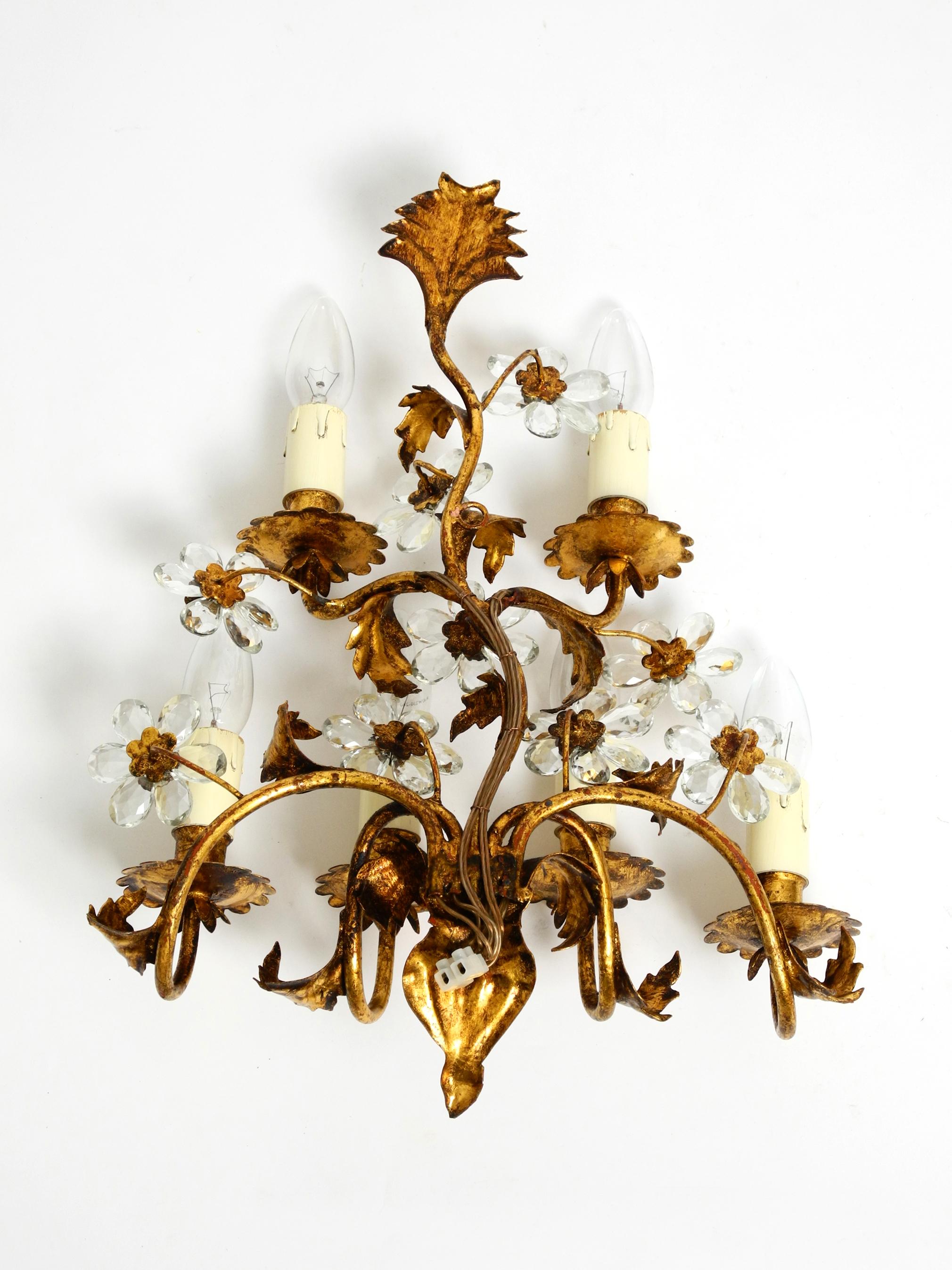 Bellissima grande lampada da parete italiana placcata in oro degli anni '60 di Banci Firenze in vendita 4