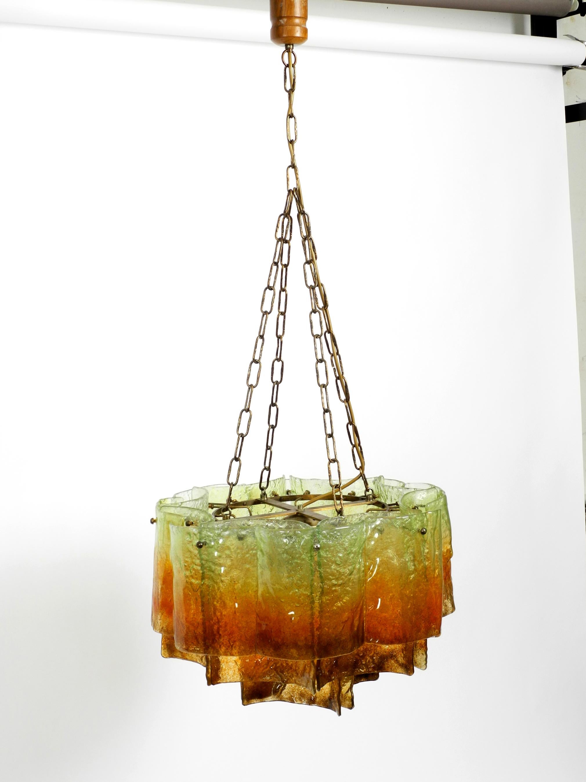 Beautiful Large 1960s Italian Murano Glass Chandelier In Good Condition For Sale In München, DE