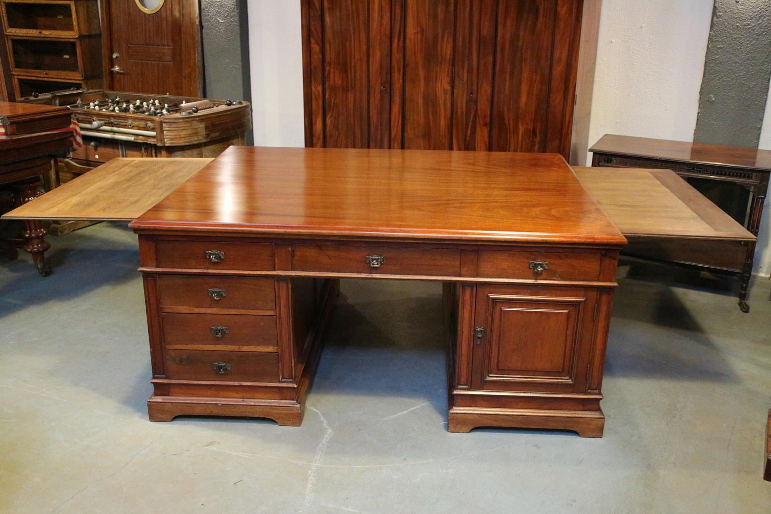 French Beautiful, Large and Impressive Mahogany Partner Desk