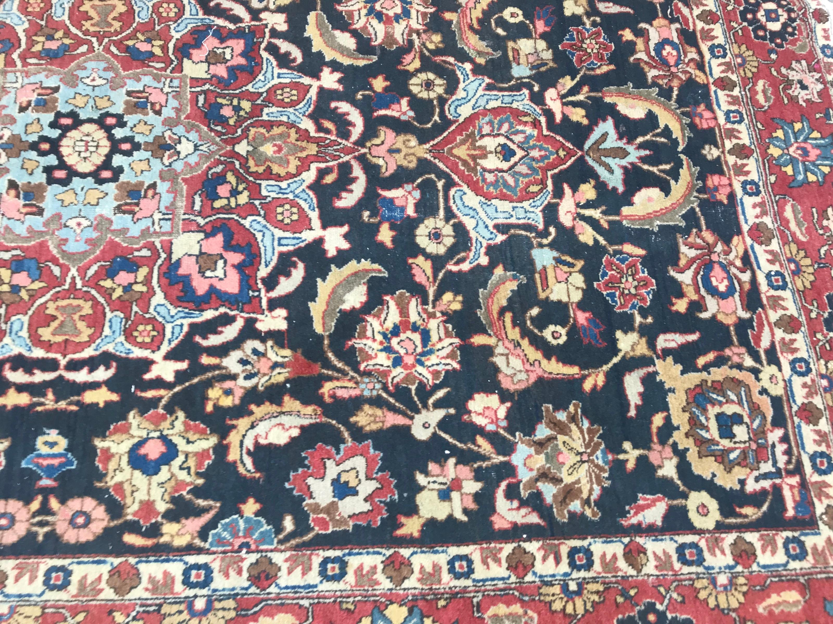 Centrasiatique Magnifique grand tapis ancien de Tabriz en vente
