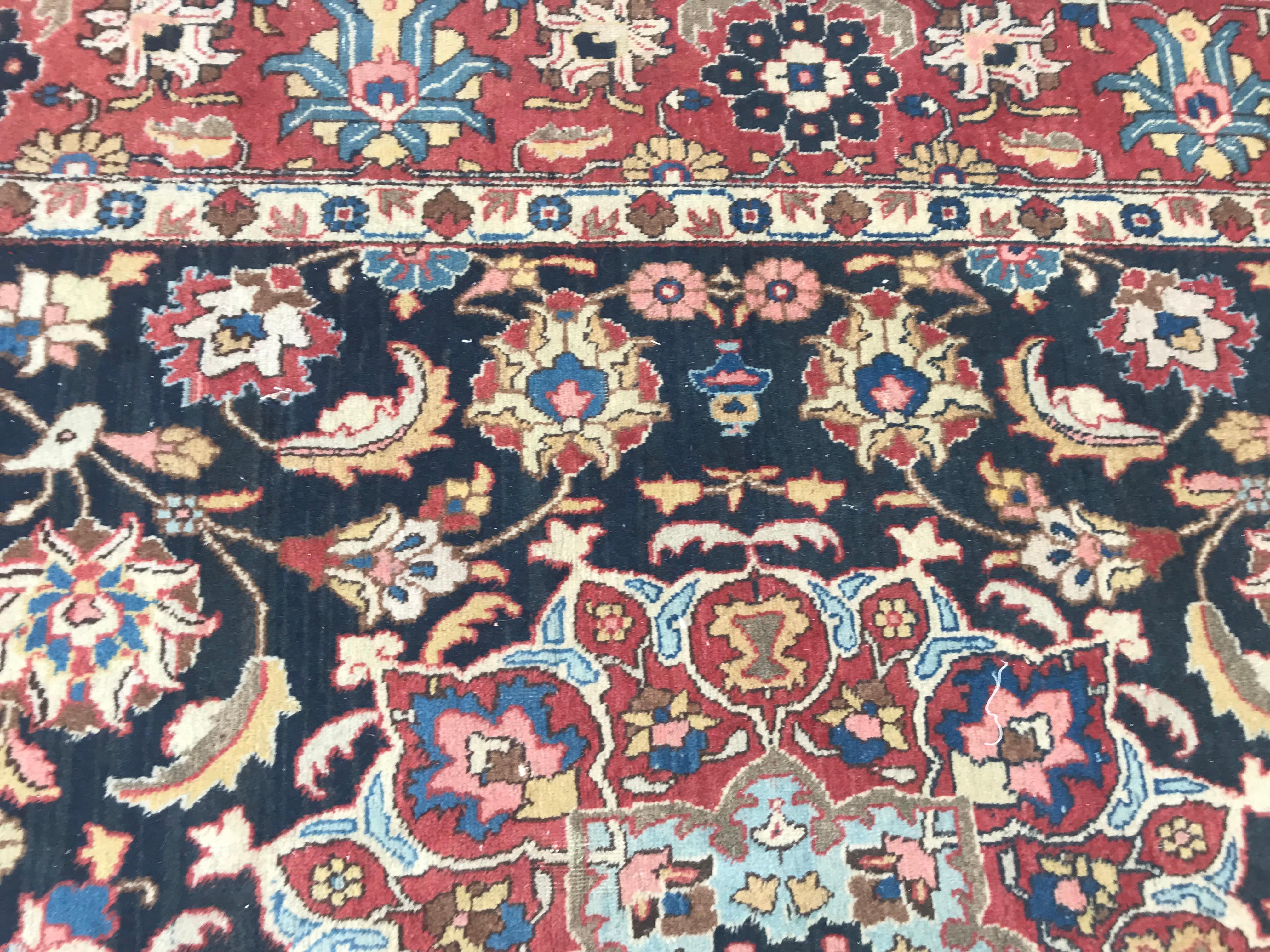 Beautiful Large Antique Tabriz Rug For Sale 2
