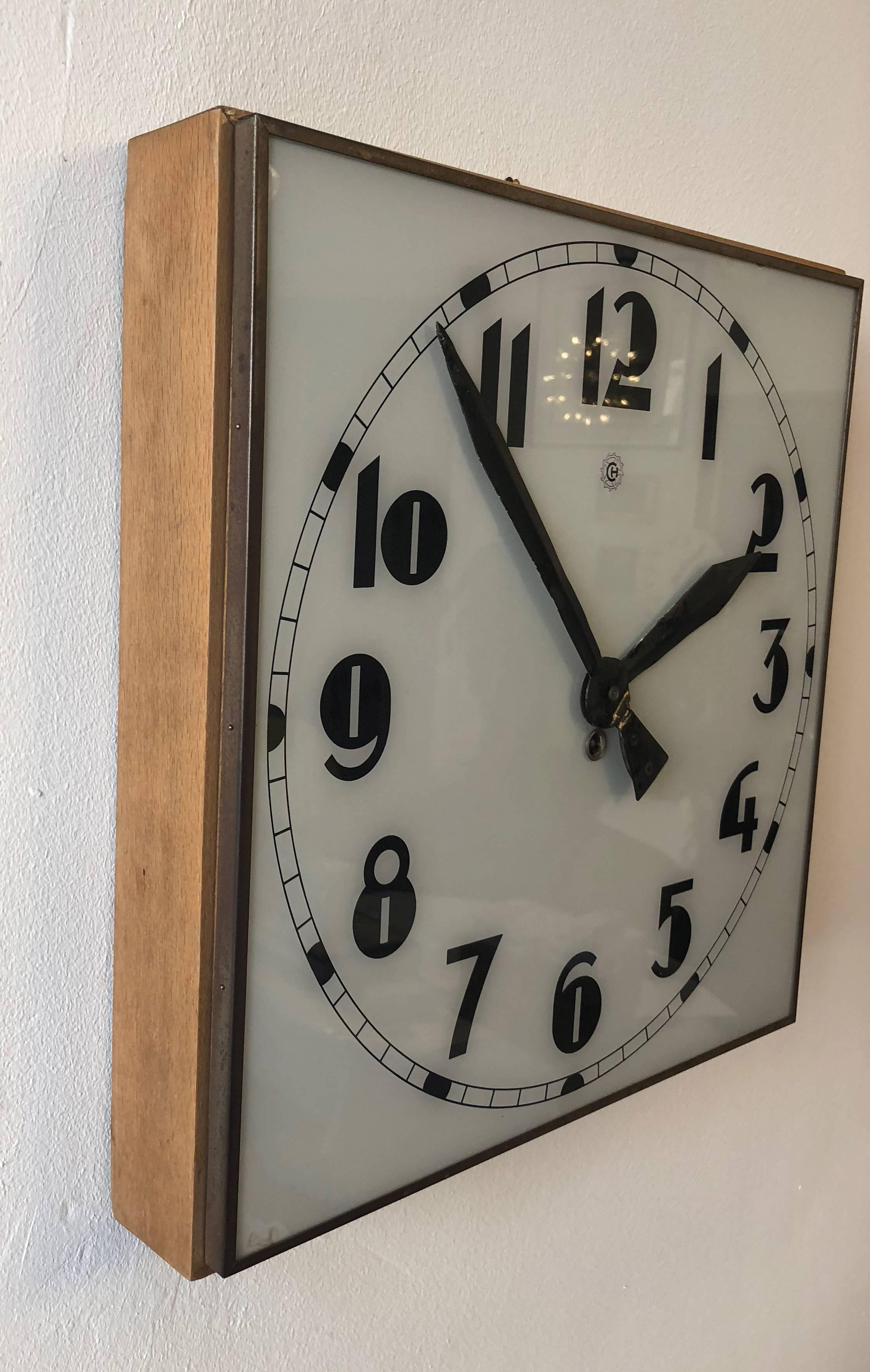 bauhaus clock