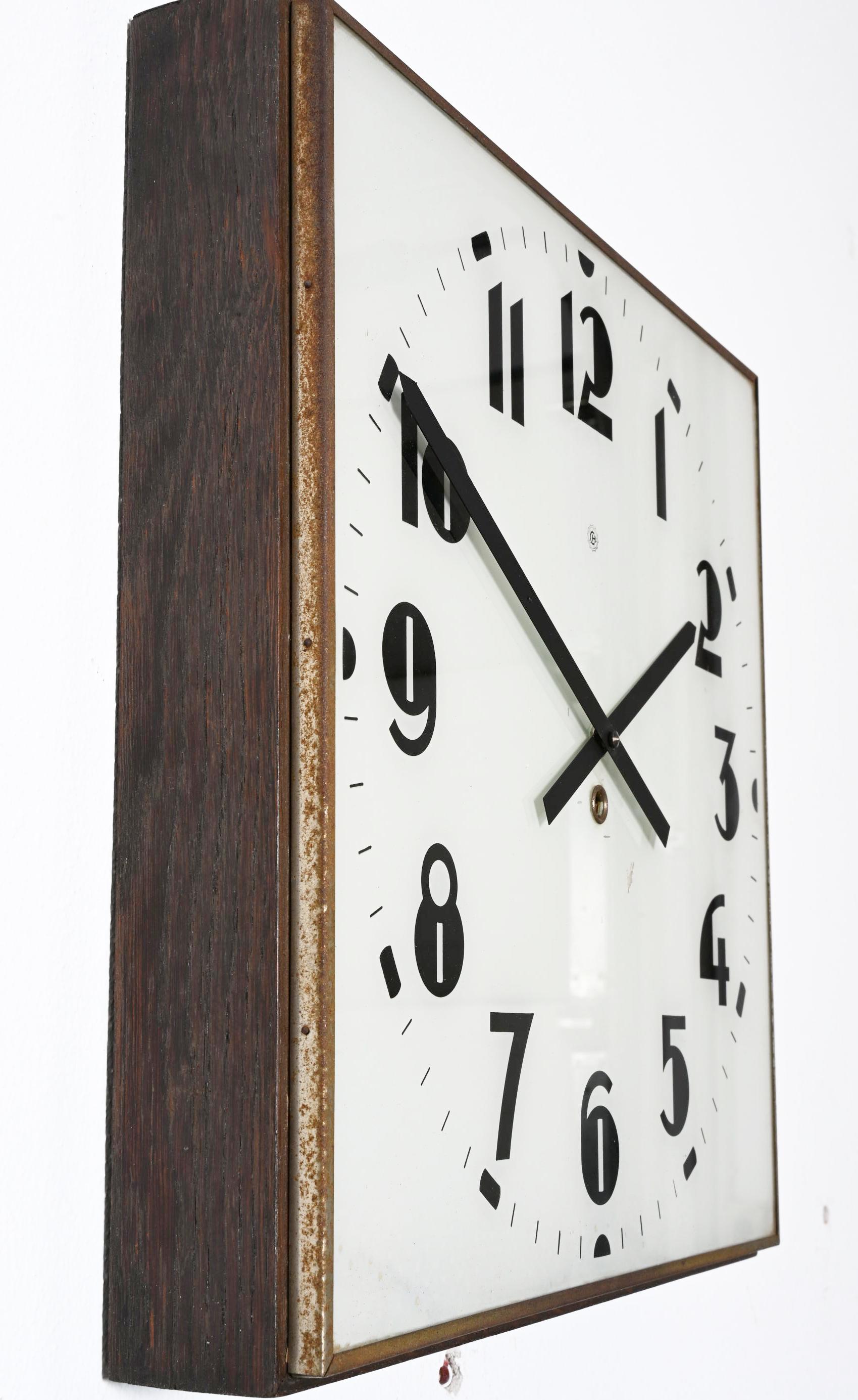 Mid-20th Century Beautiful Large Bauhaus Wall Clock For Sale