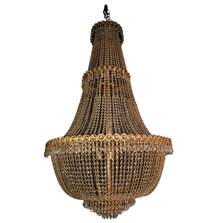 Beautiful Large Crystal Chandelier For Sale at 1stDibs