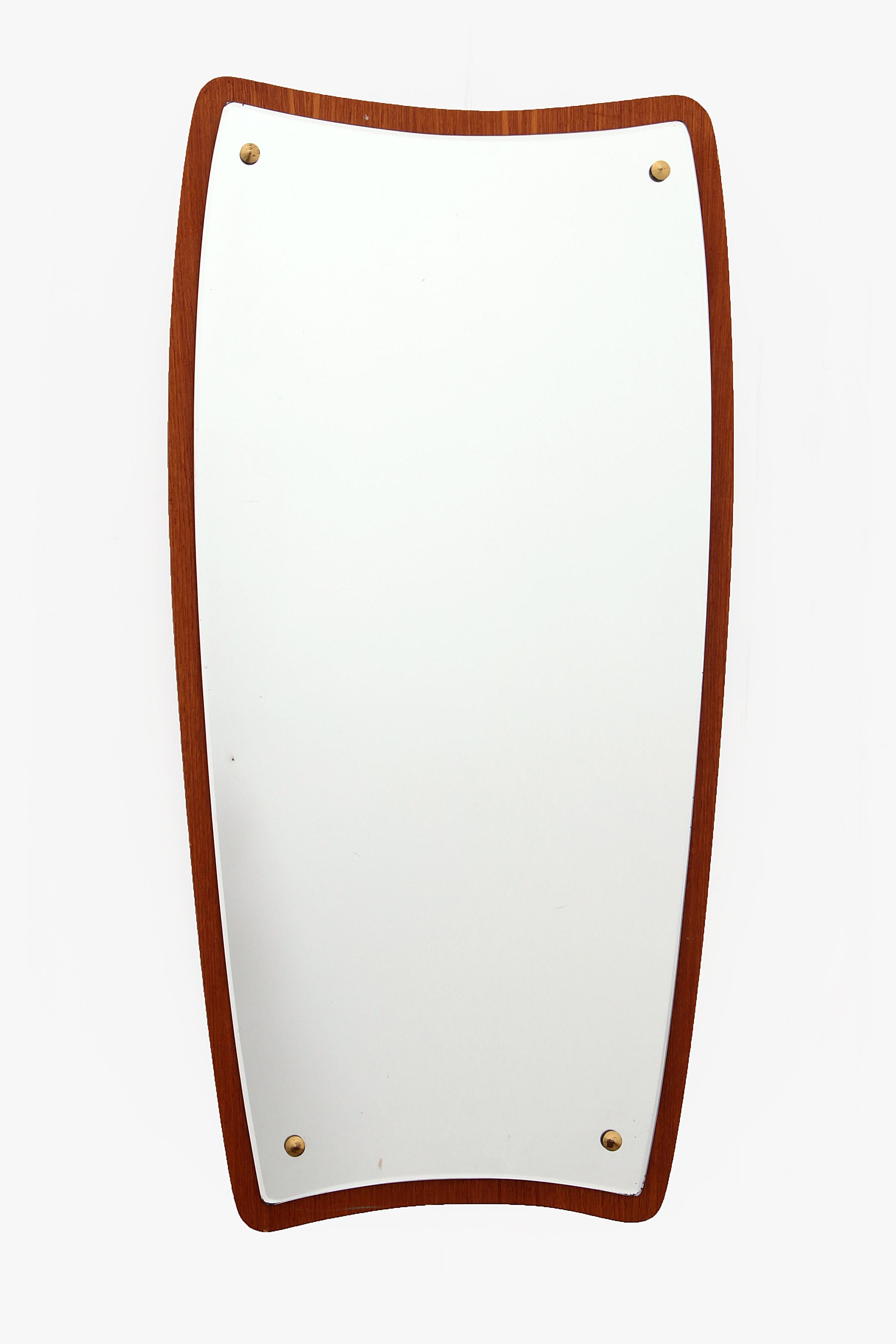 Beautiful Large Danish Mirror with Teak, 1960s In Good Condition For Sale In Oostrum-Venray, NL