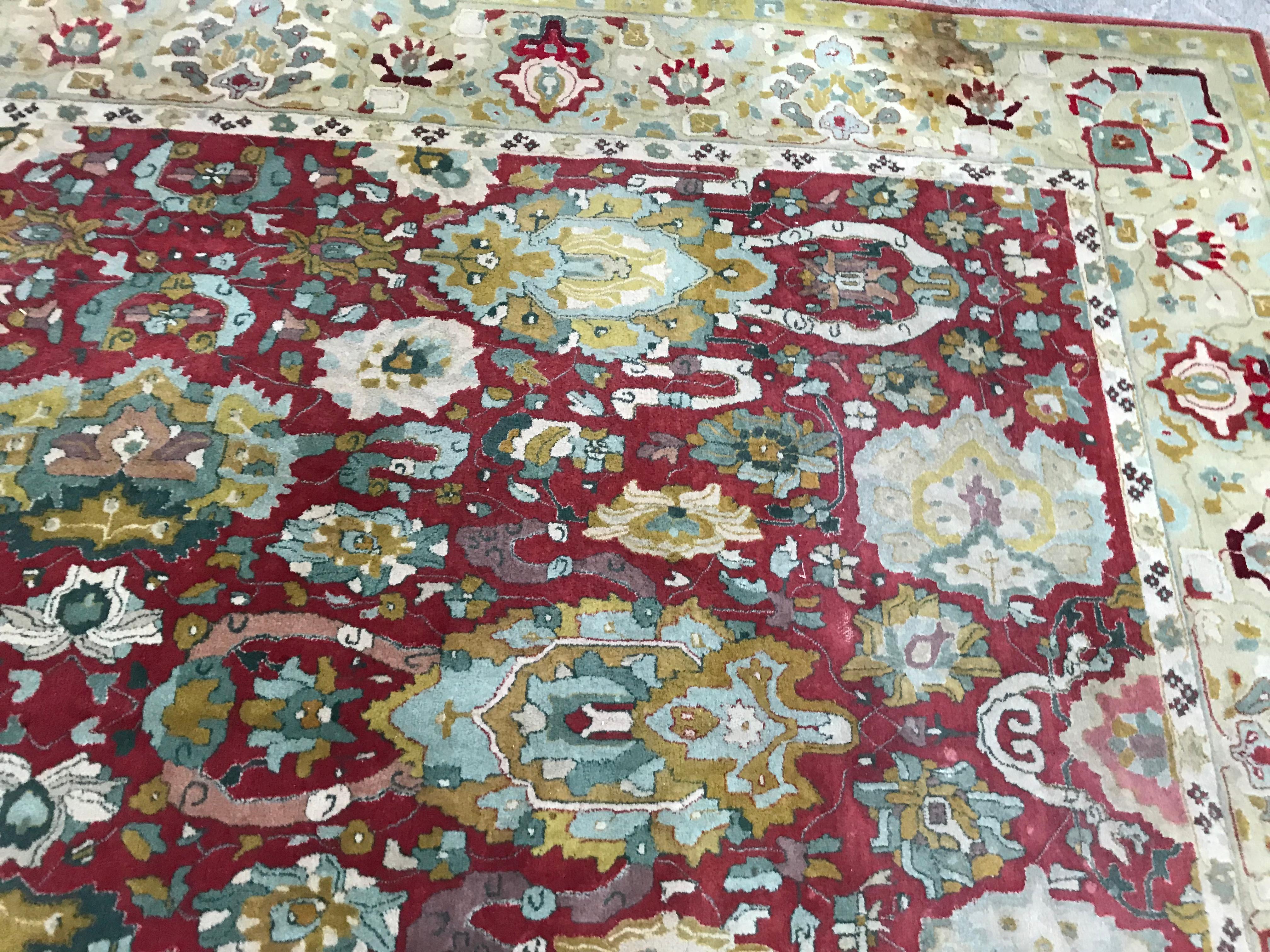 Bobyrug’s Beautiful Large French Janus Rug Agra Design In Good Condition For Sale In Saint Ouen, FR
