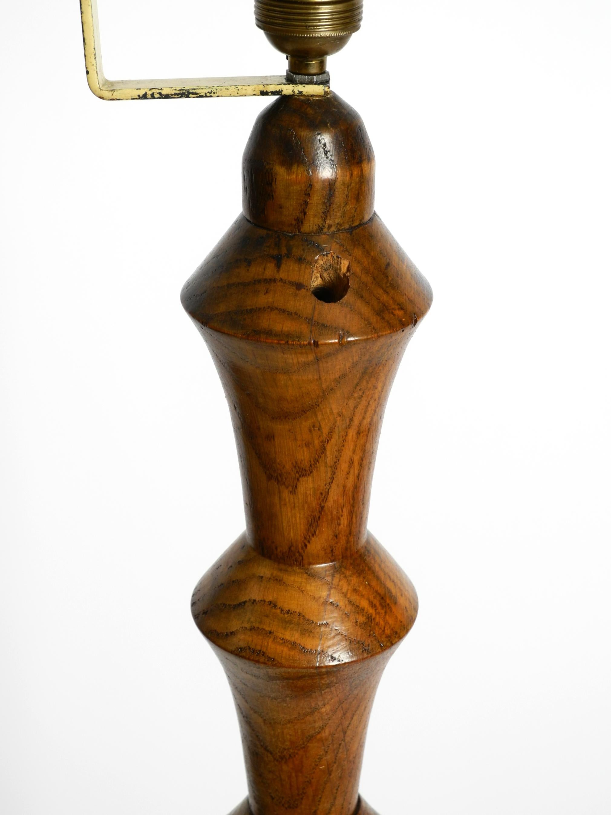 Beautiful large German 1930s floor lamp made of dark oak wood without shade For Sale 9