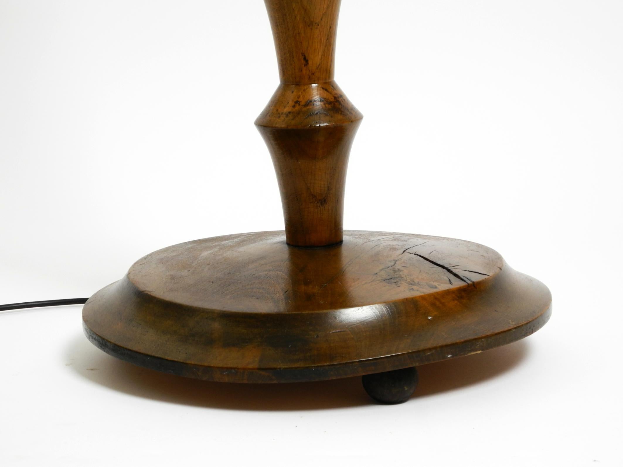 Beautiful large German 1930s floor lamp made of dark oak wood without shade For Sale 3