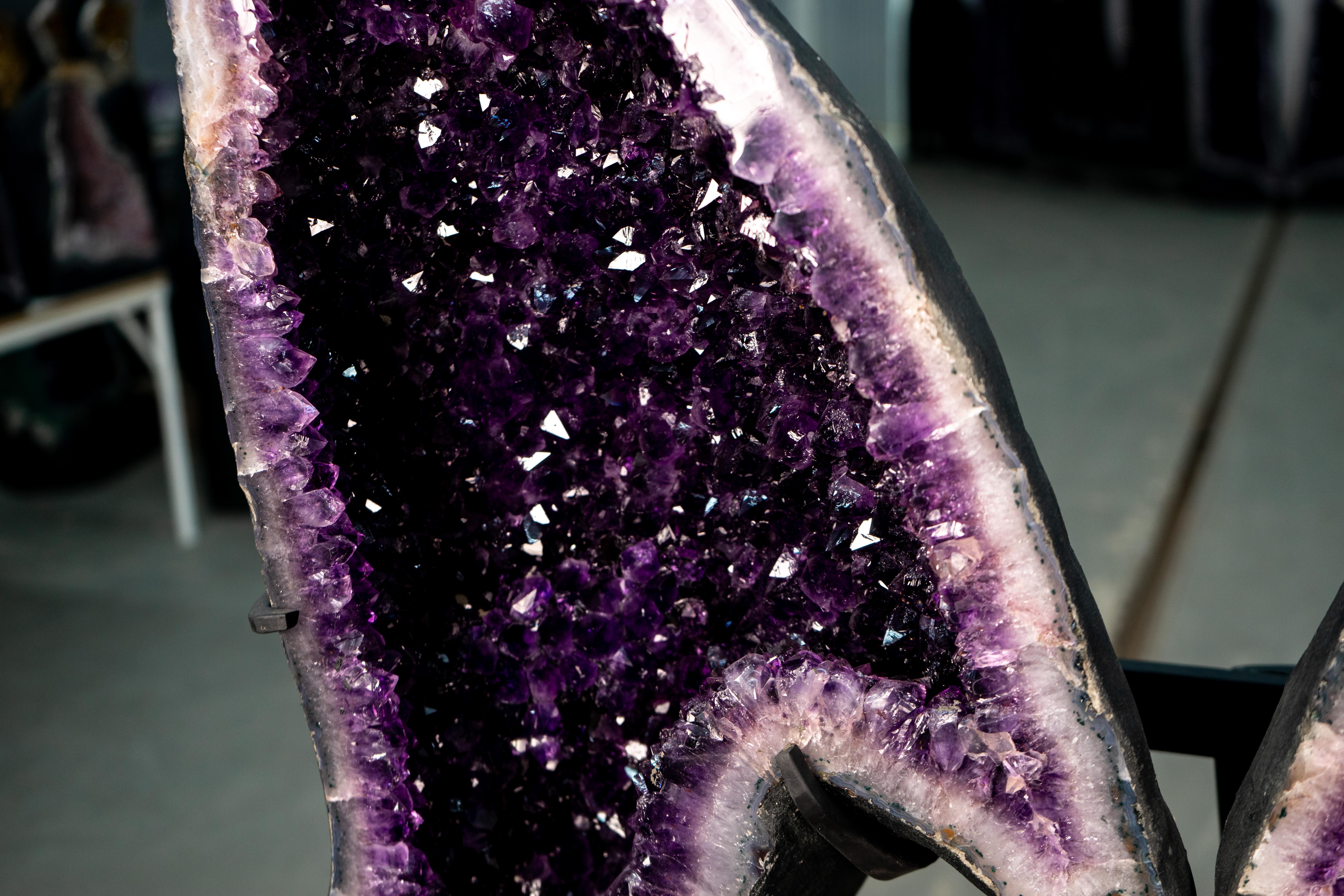 Crystal Beautiful Large Grape Jelly Purple Amethyst Geode Wings For Sale