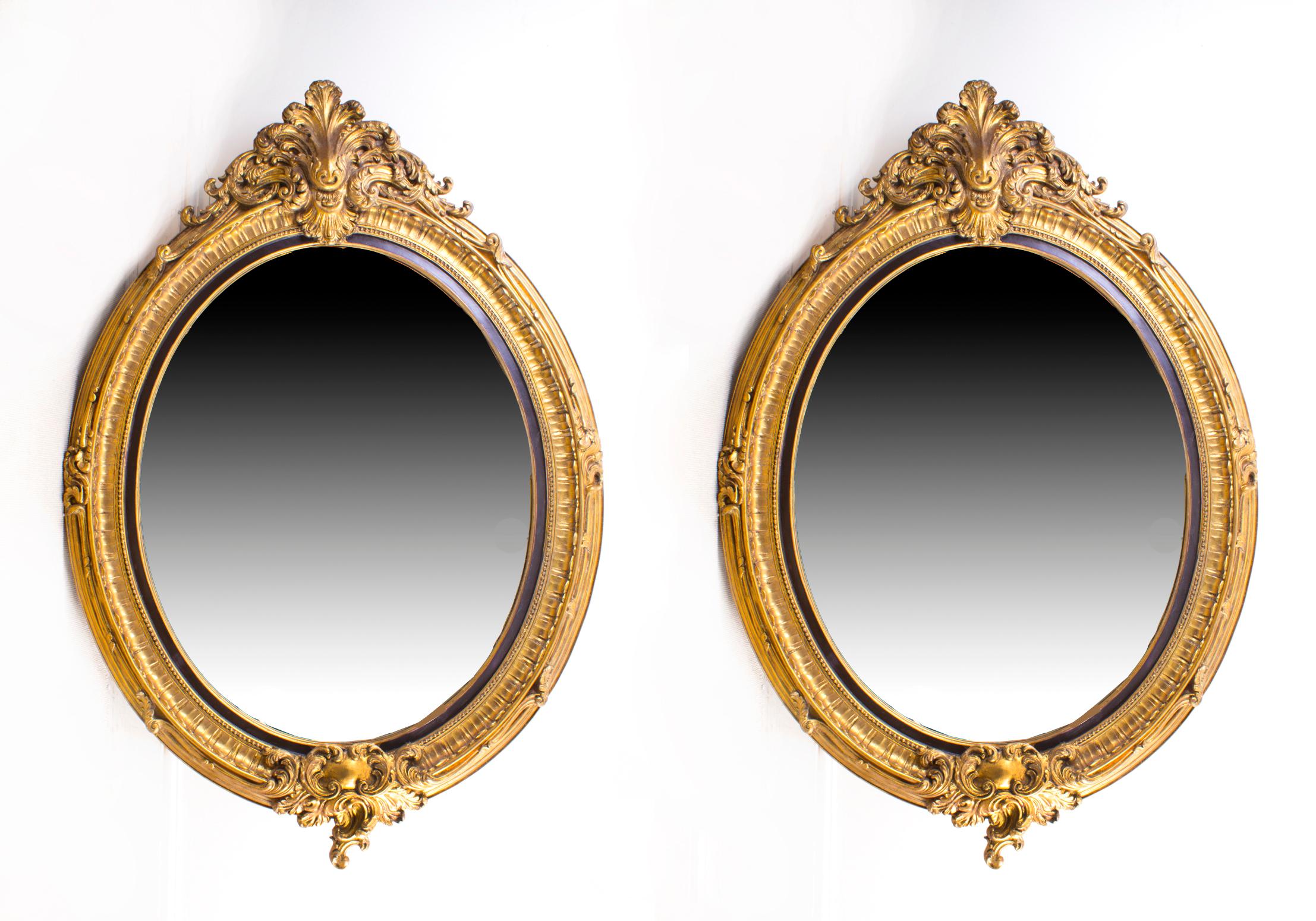 Rococo Beautiful Large Italian Gilded Decorative Oval Mirror 150 x 103 cm