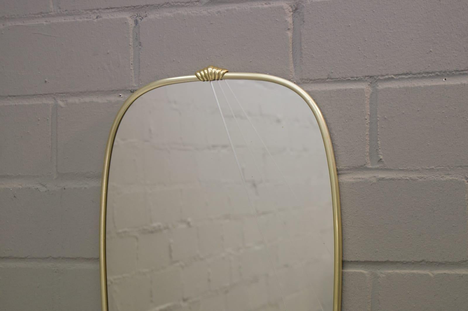 Beautiful Large Italian Mid-Century Modern Brass Mirror from the 1950s 1