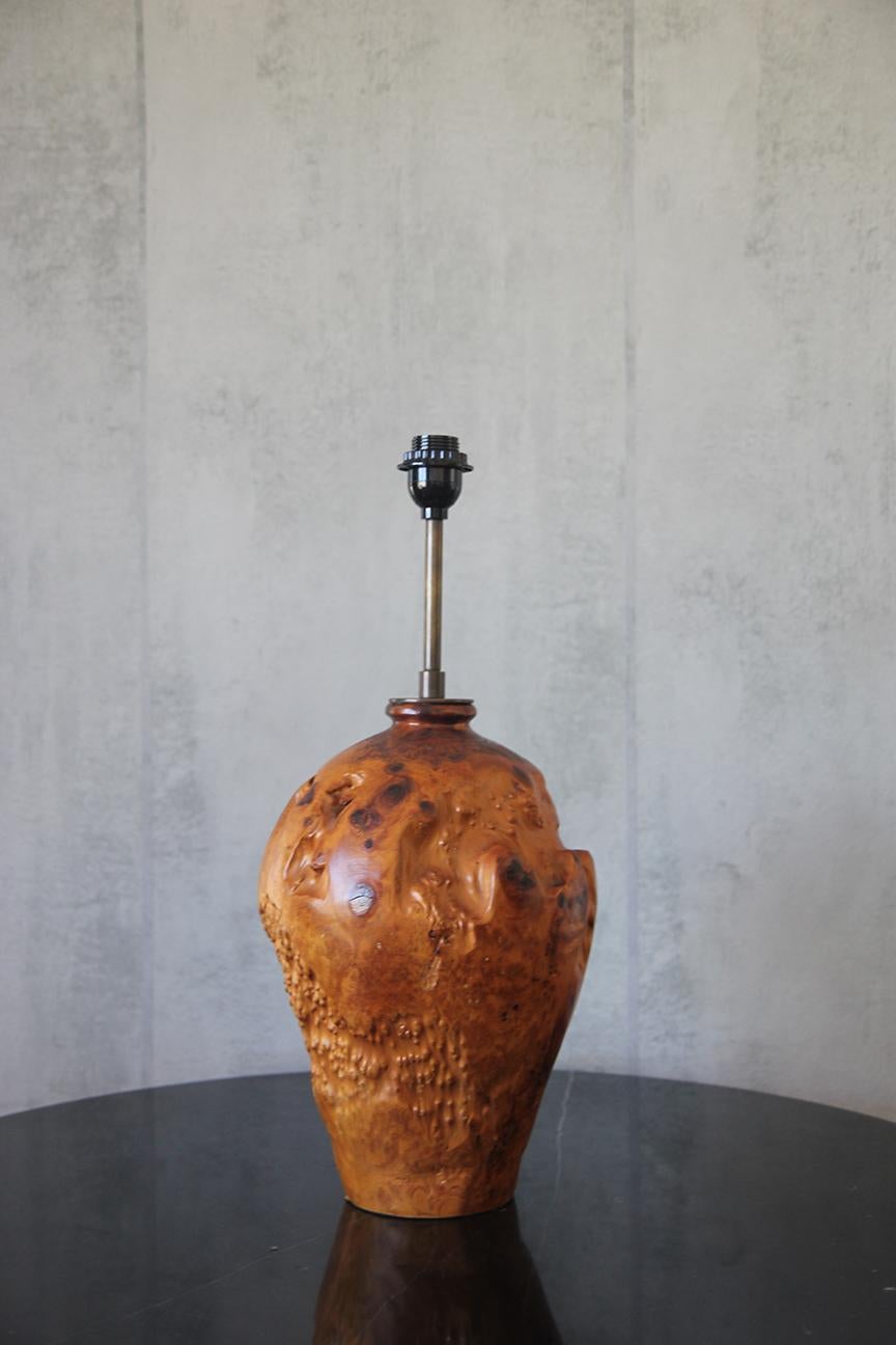 Preciosa Lámpara Grande de Madera de Arce Burl Artes y manualidades en venta