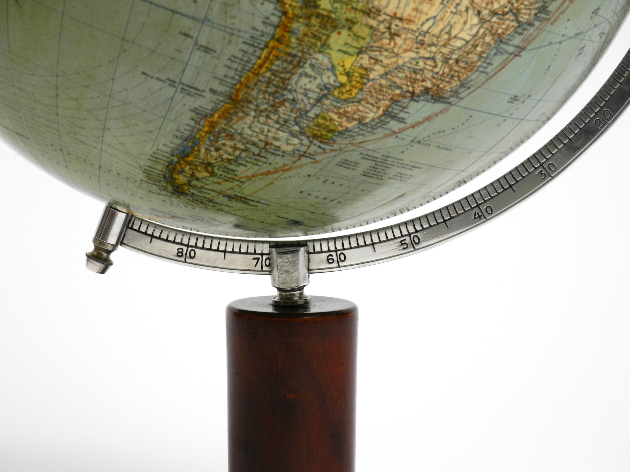 Bakelite Beautiful large Mid Century earth globe from Columbus Verlag Paul Oestergaard For Sale