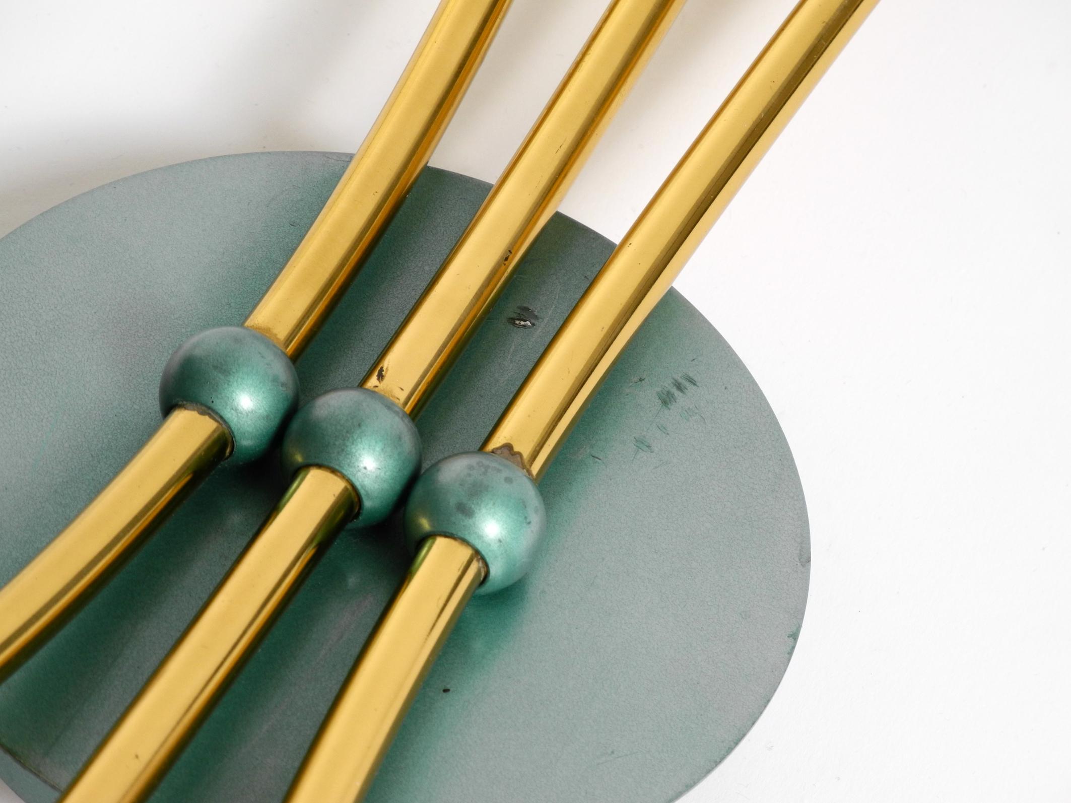 Beautiful large Mid Century Modern 3-light cone wall lamp made of brass For Sale 6