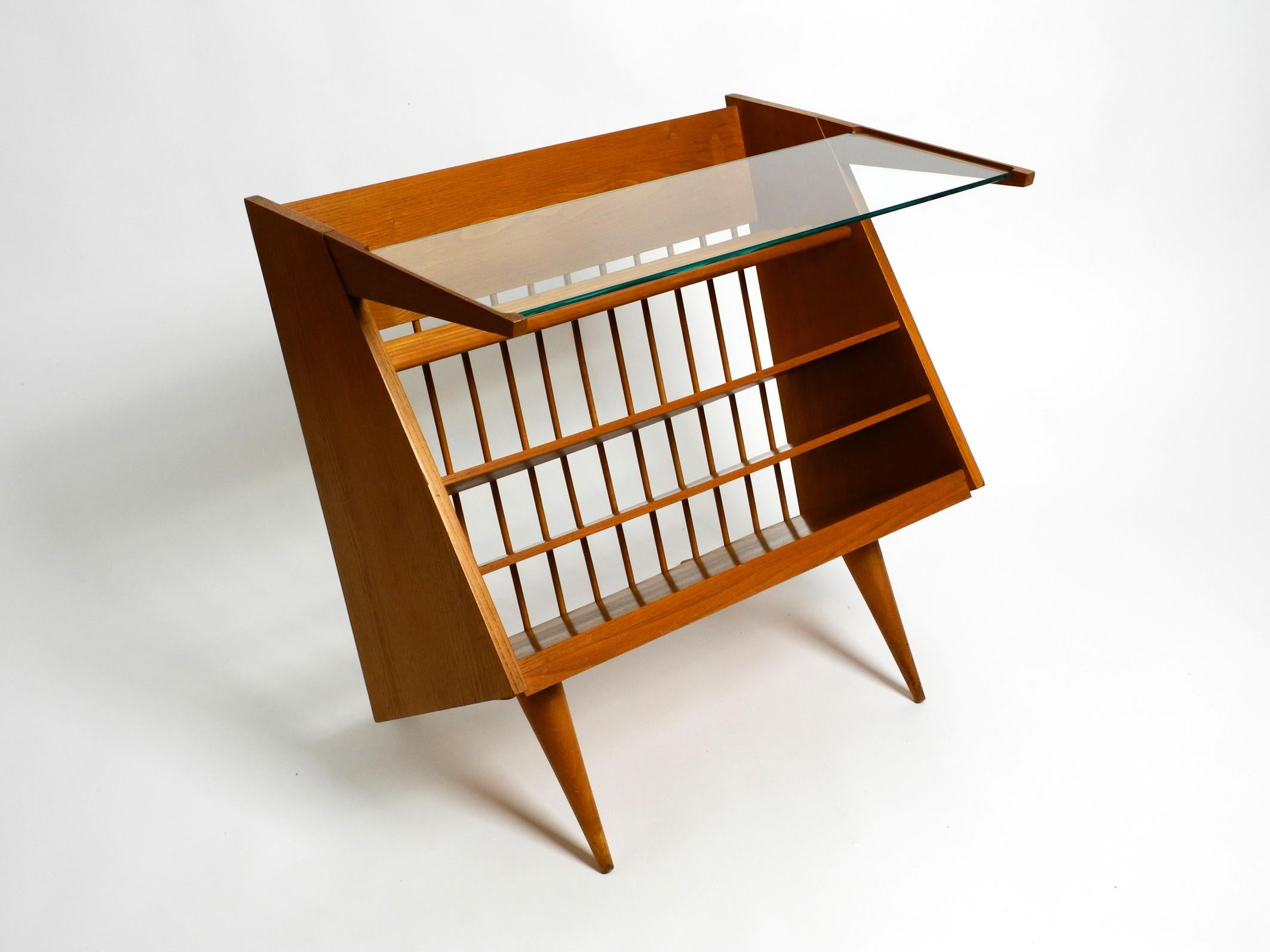 Beautiful Large Mid-Century Side Table with Book and Magazine Rack 11
