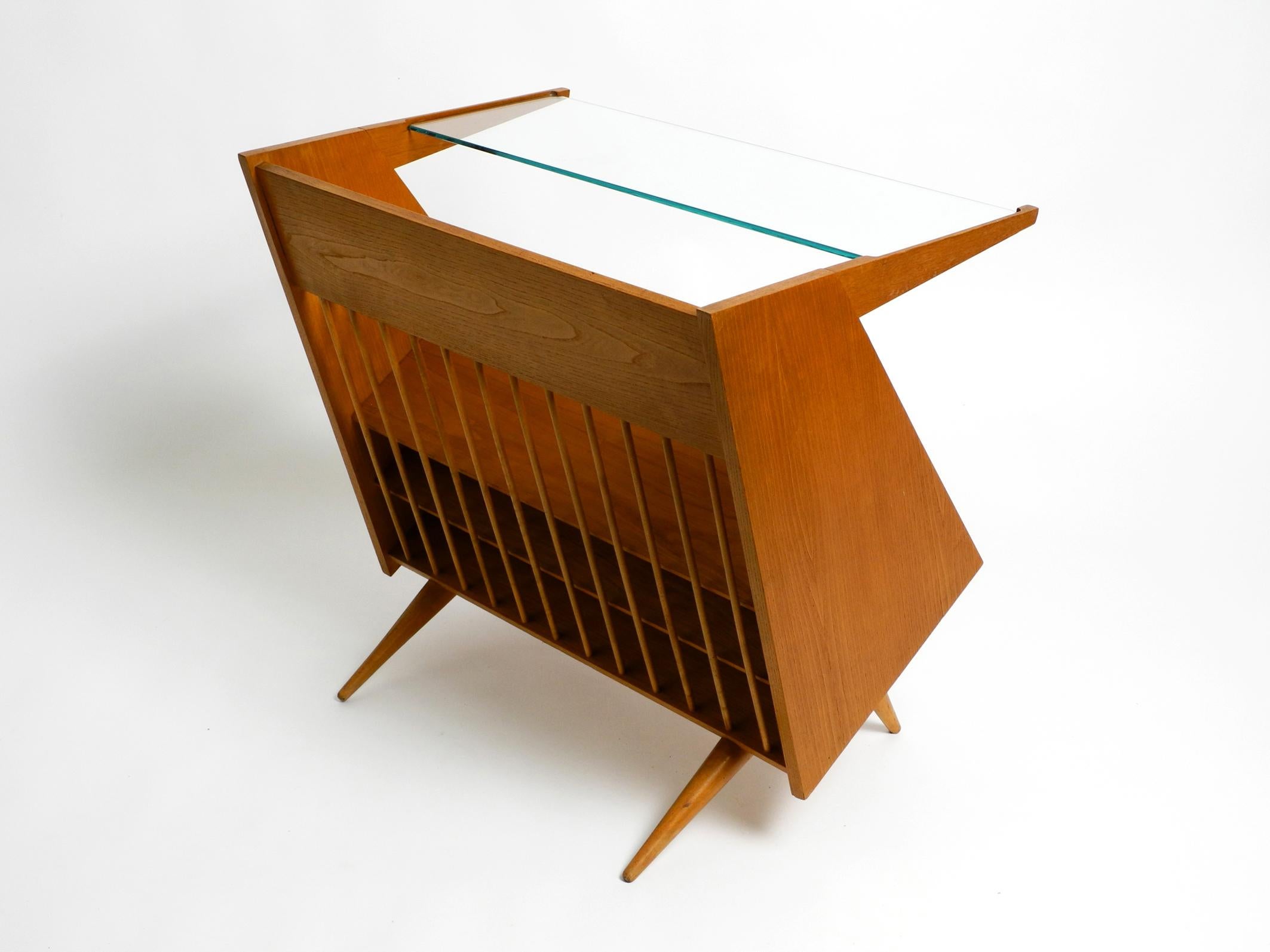 Beautiful Large Mid-Century Side Table with Book and Magazine Rack 12