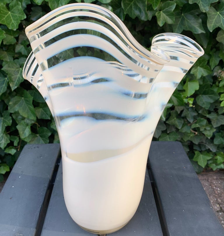 20th Century Large Mid-Century Modern Mouthblown Italian Murano Flowery Glass Vase For Sale