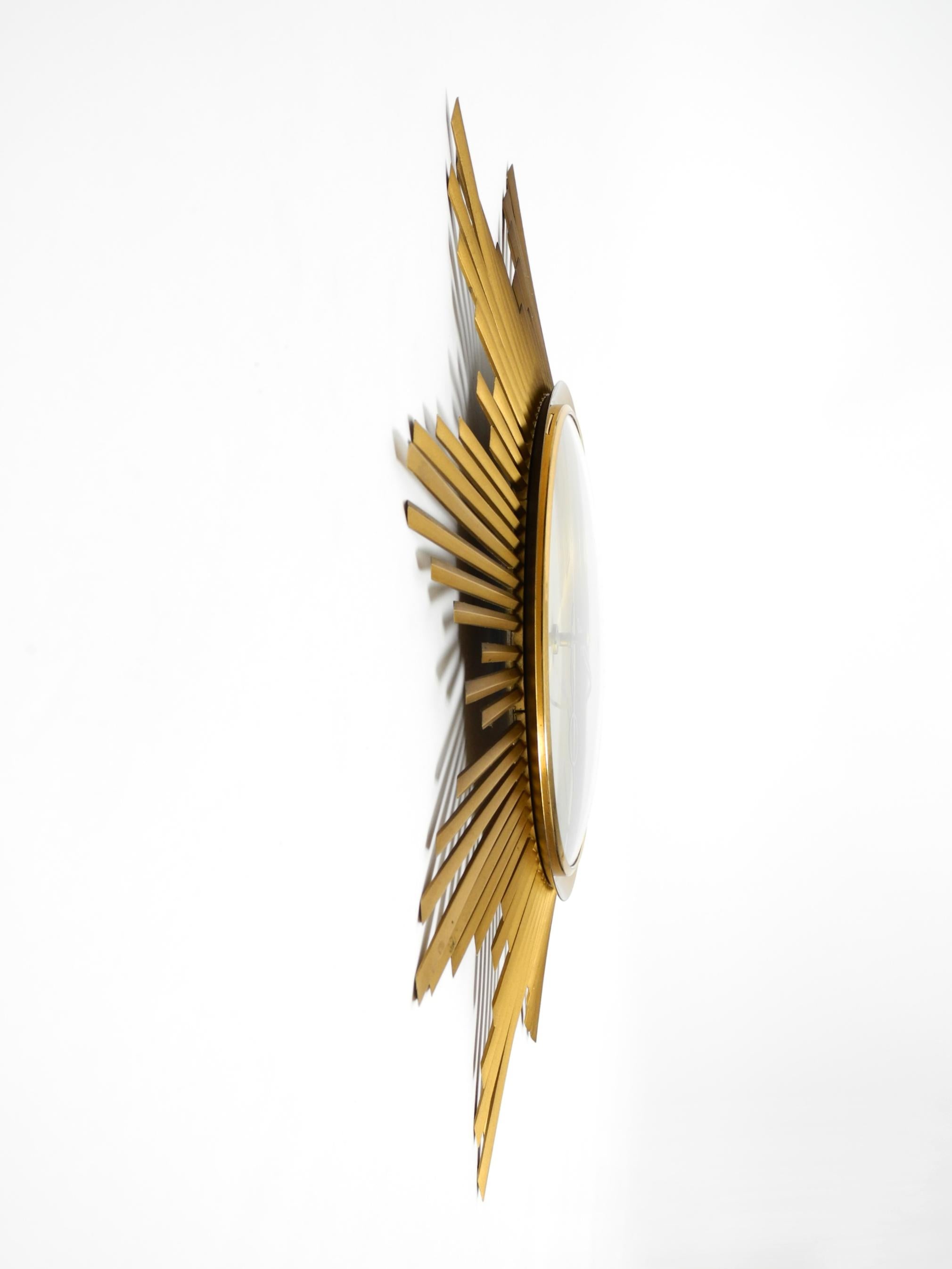 Beautiful large original 1960s brass sunburst wall clock by Junghans ATO-MAT For Sale 7