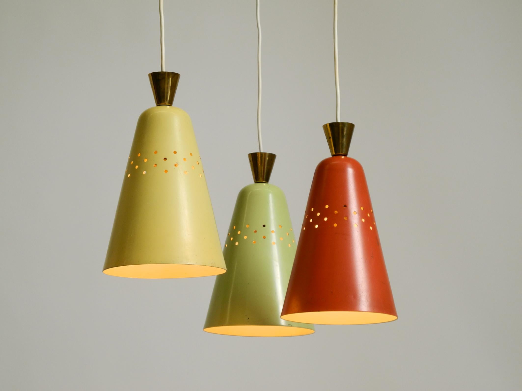 Magnifique grand plafonnier original du milieu du siècle à 3 bras de sacs colorés en vente 6