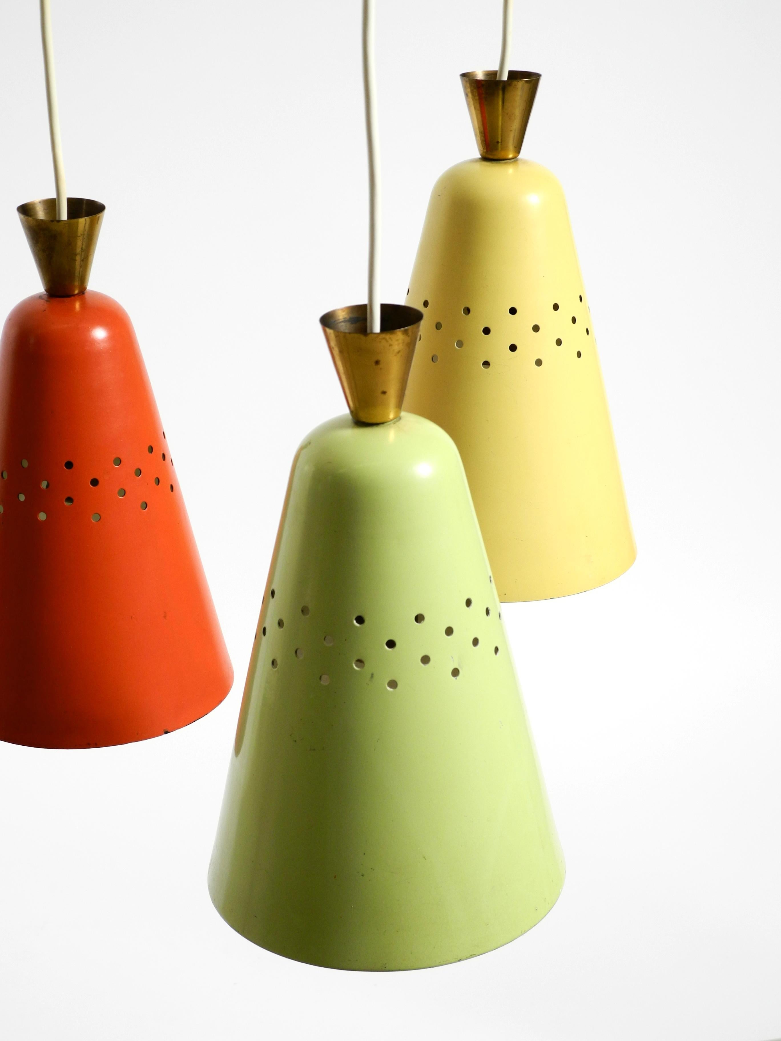 Magnifique grand plafonnier original du milieu du siècle à 3 bras de sacs colorés en vente 8