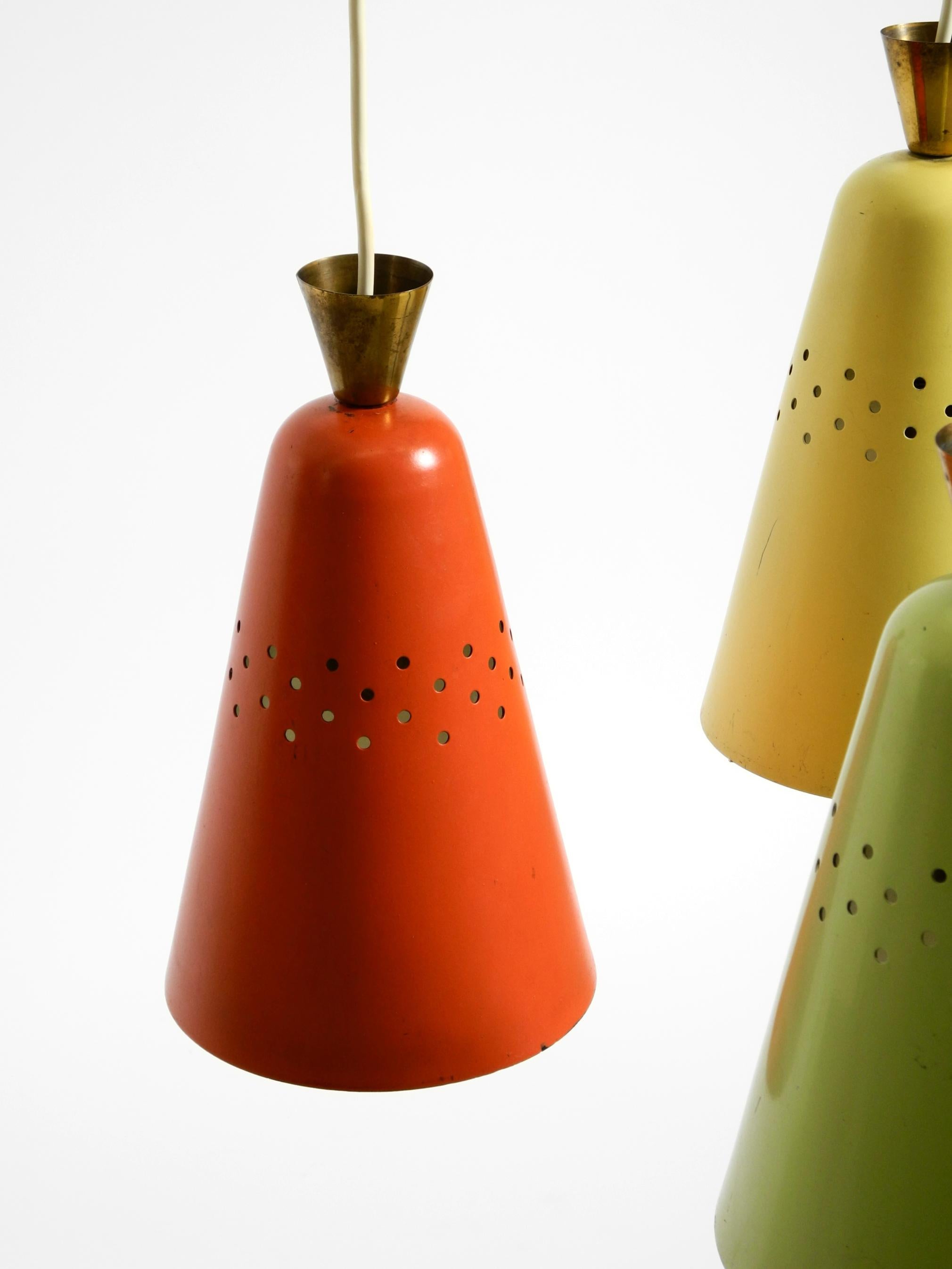 Magnifique grand plafonnier original du milieu du siècle à 3 bras de sacs colorés en vente 9