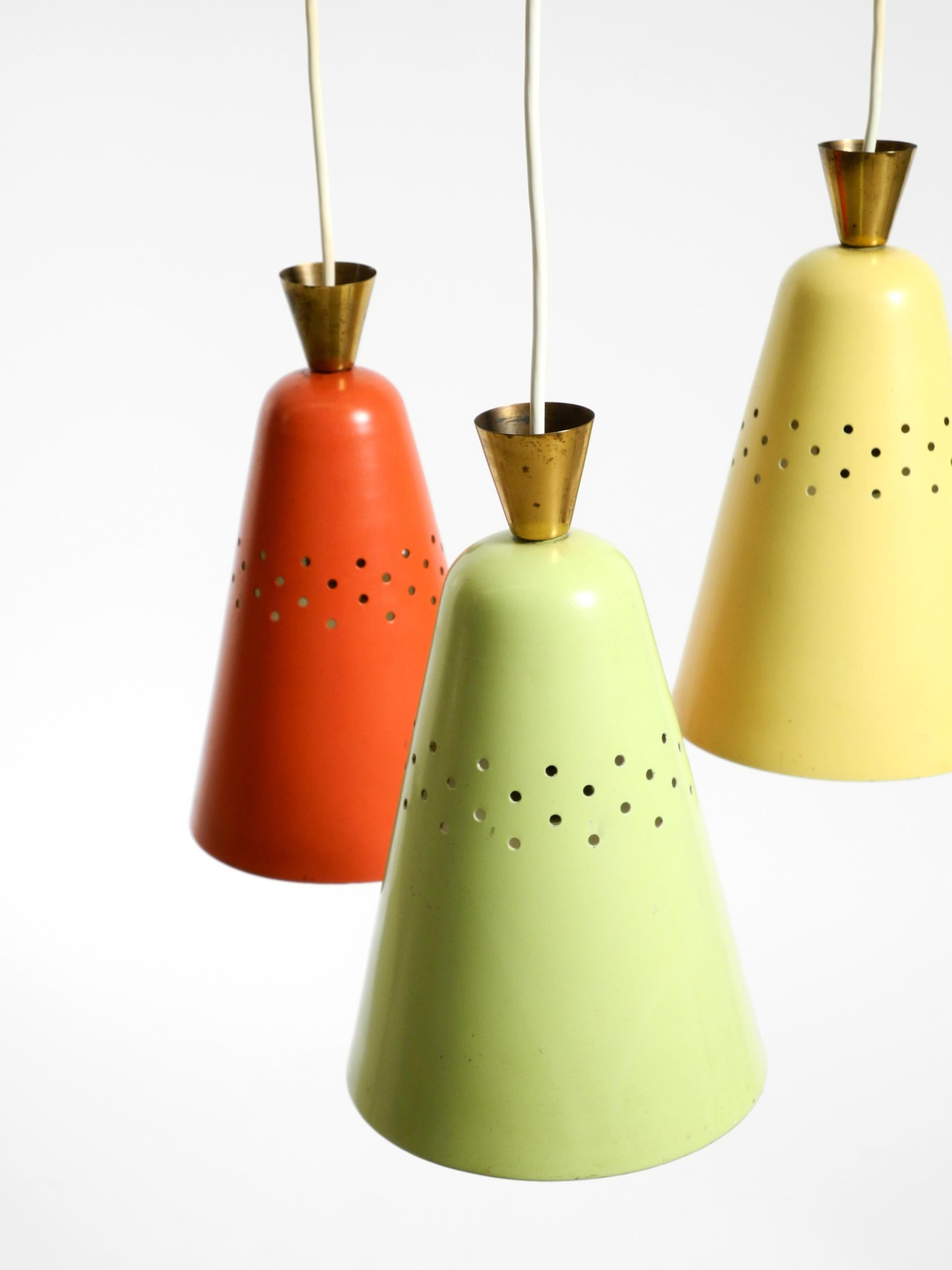 Magnifique grand plafonnier original du milieu du siècle à 3 bras de sacs colorés en vente 10