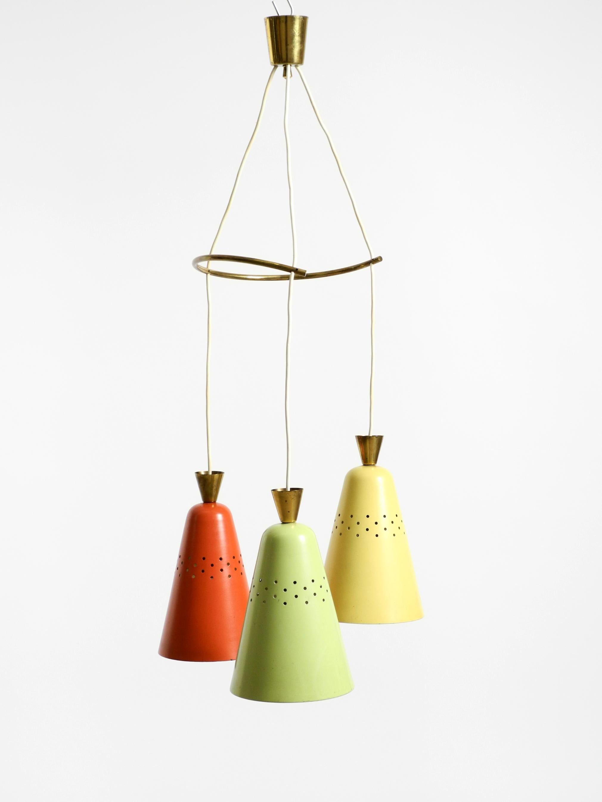 Mid-Century Modern Magnifique grand plafonnier original du milieu du siècle à 3 bras de sacs colorés en vente