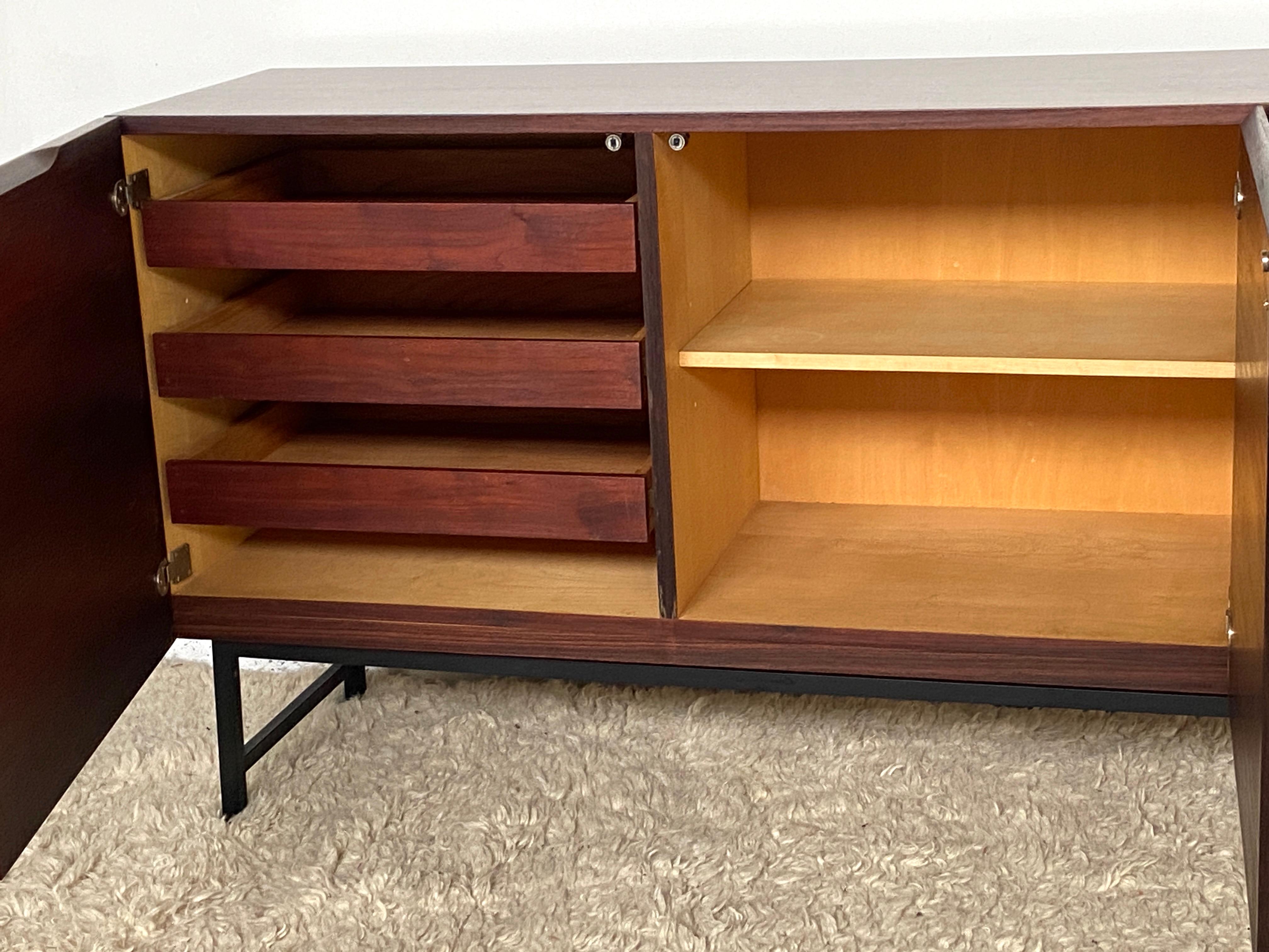 Palissandro Bellissima grande credenza in palissandro di Rudolf Glatzel per Fristho in vendita