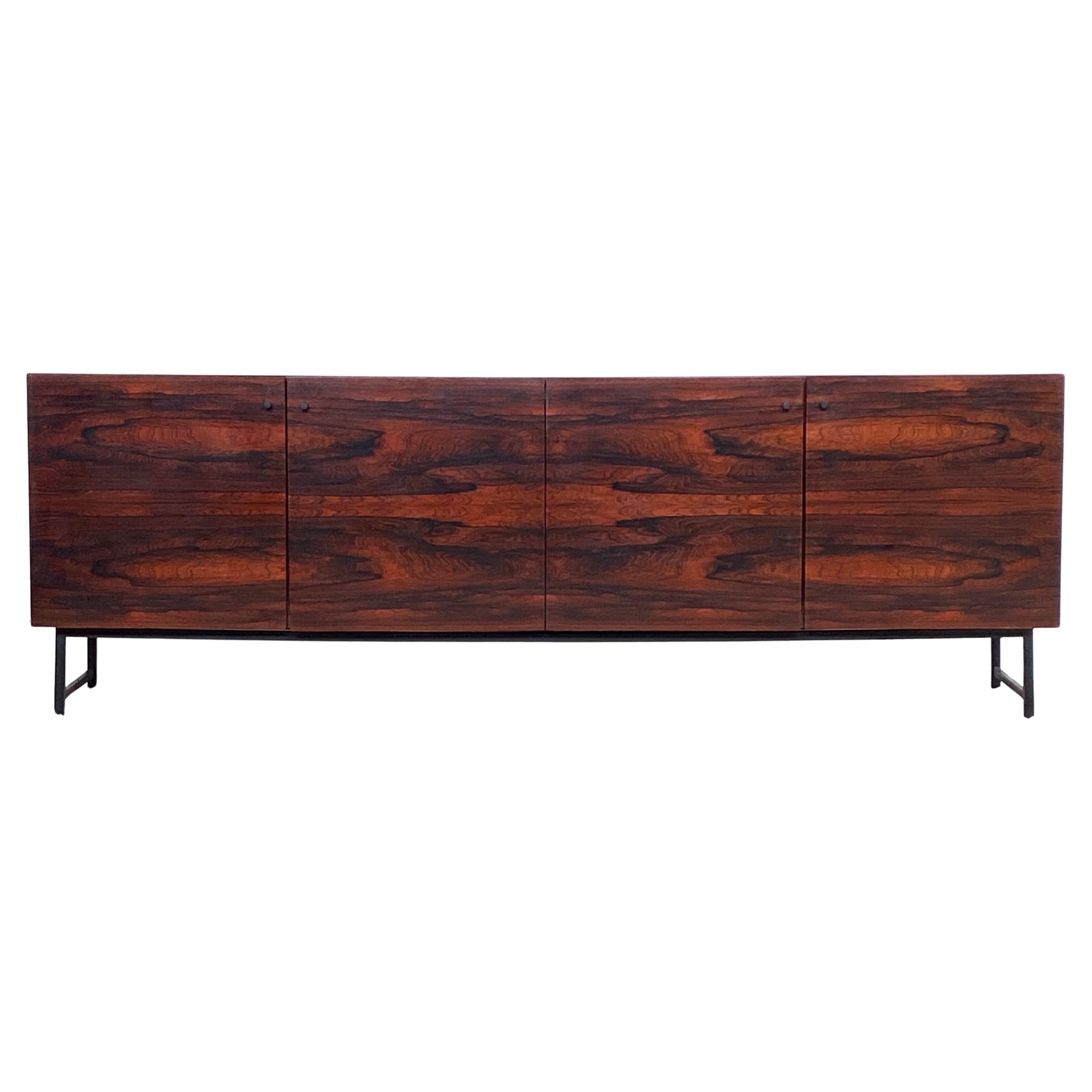 Beautiful large rosewood credenza by Rudolf Glatzel for Fristho