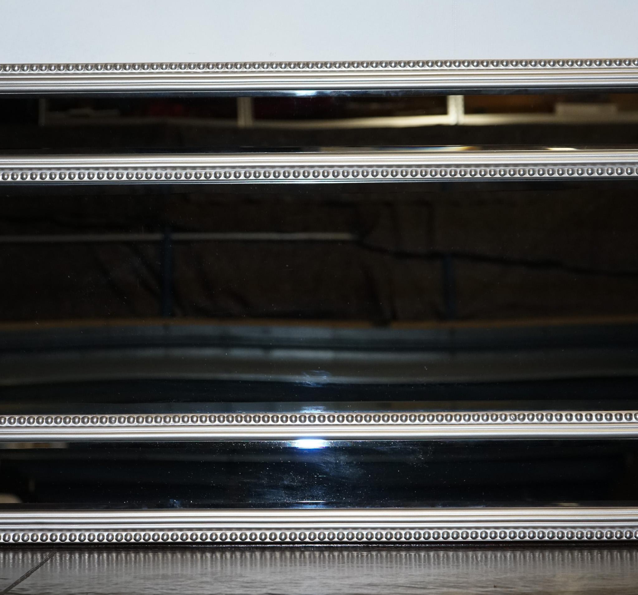 BEAUTIFUL LARGE SILVER BEADED CUSHIONED BEVELLED RECTANGULAR MiRROR In Good Condition For Sale In Pulborough, GB