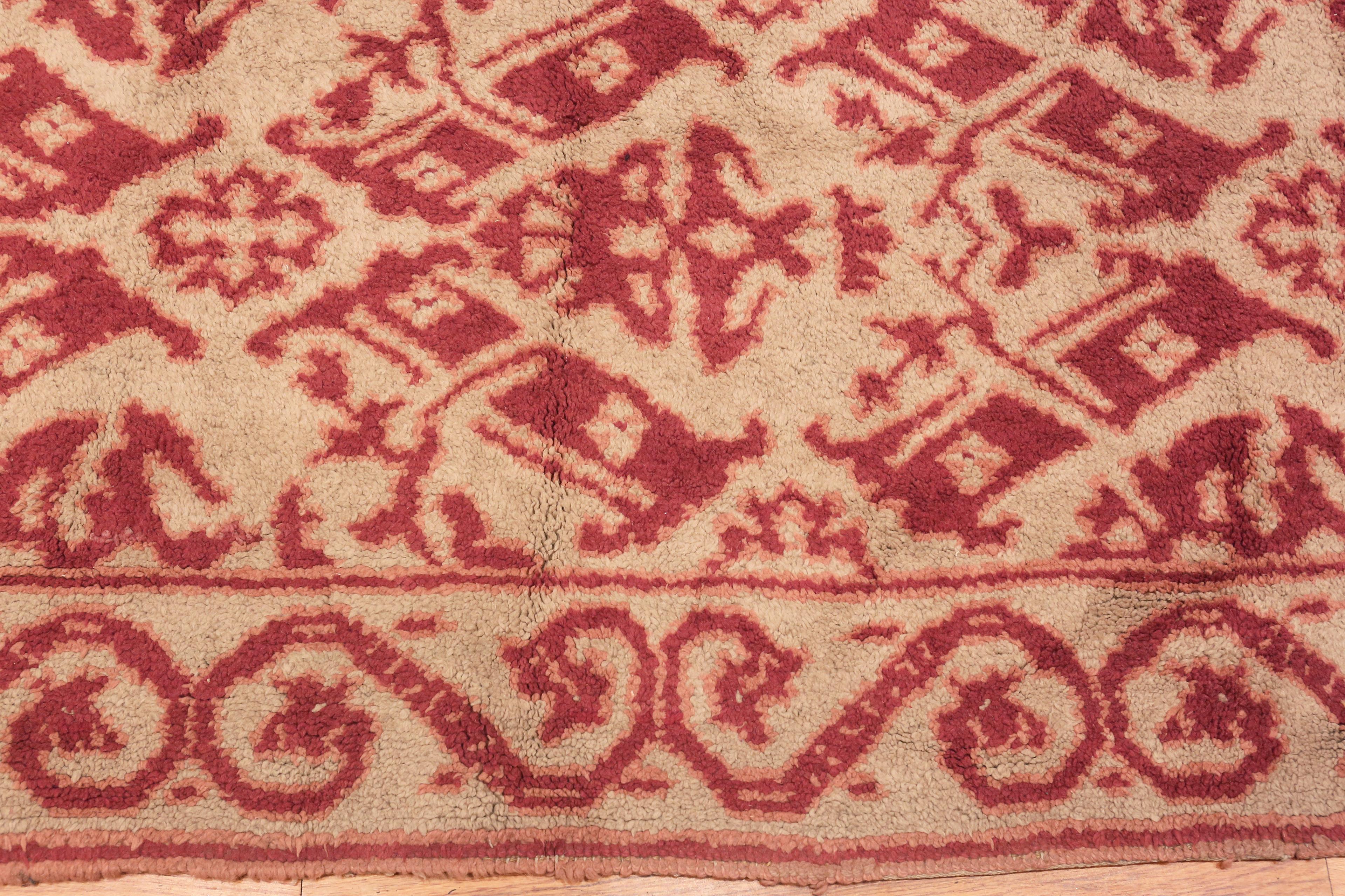 Beautiful Large Size Vintage Spanish Rug, Country of Origin: Spain, Circa Date: Mid 20th Century - Size: 13 ft 10 in x 17 ft 6 in (4.22 m x 5.33 m).