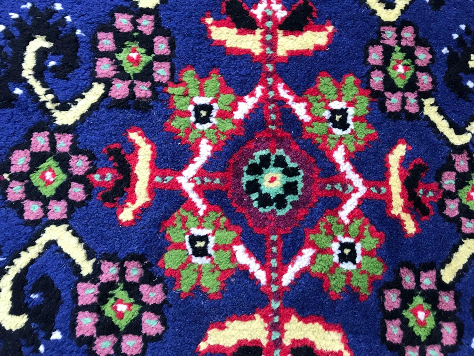 Beautiful Large Vintage Tunisian North African Rug For Sale 5