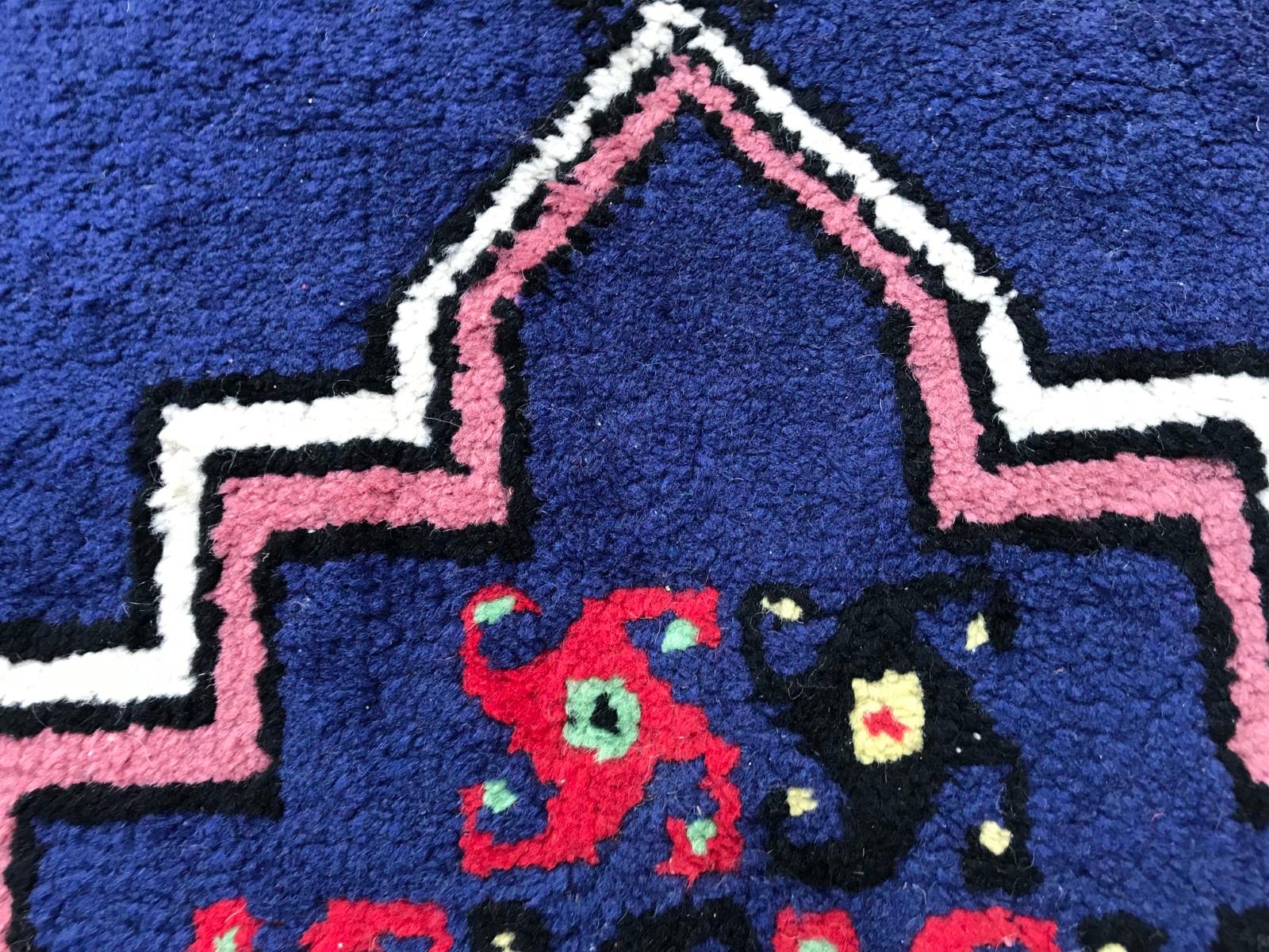 Beautiful Large Vintage Tunisian North African Rug For Sale 6