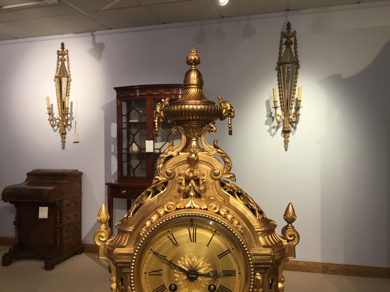 Beautiful Late 19th Century French Ormolu Clock Garniture 7