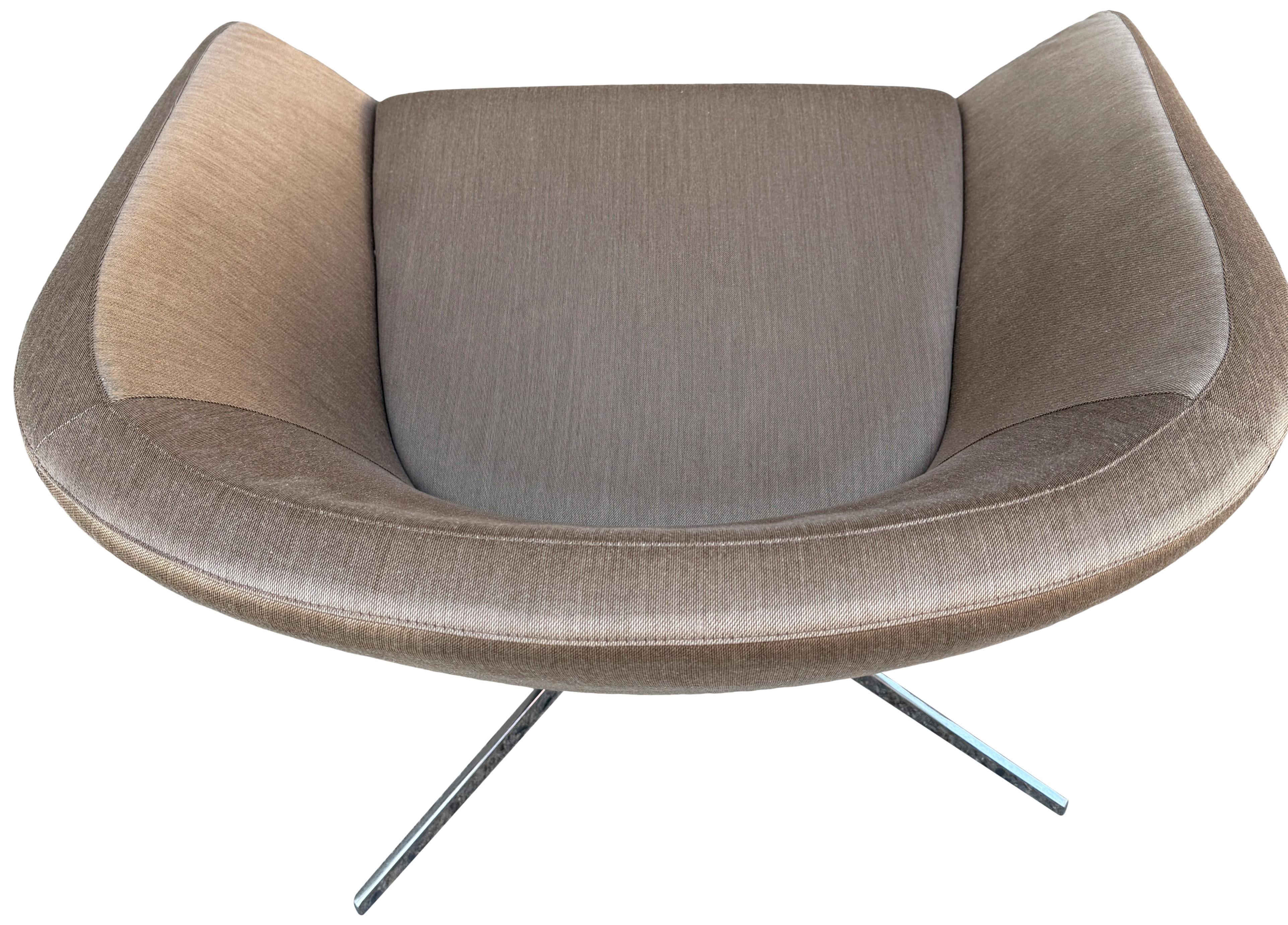 American Beautiful Light Brown Remy Lounge Chair for Bernhardt For Sale