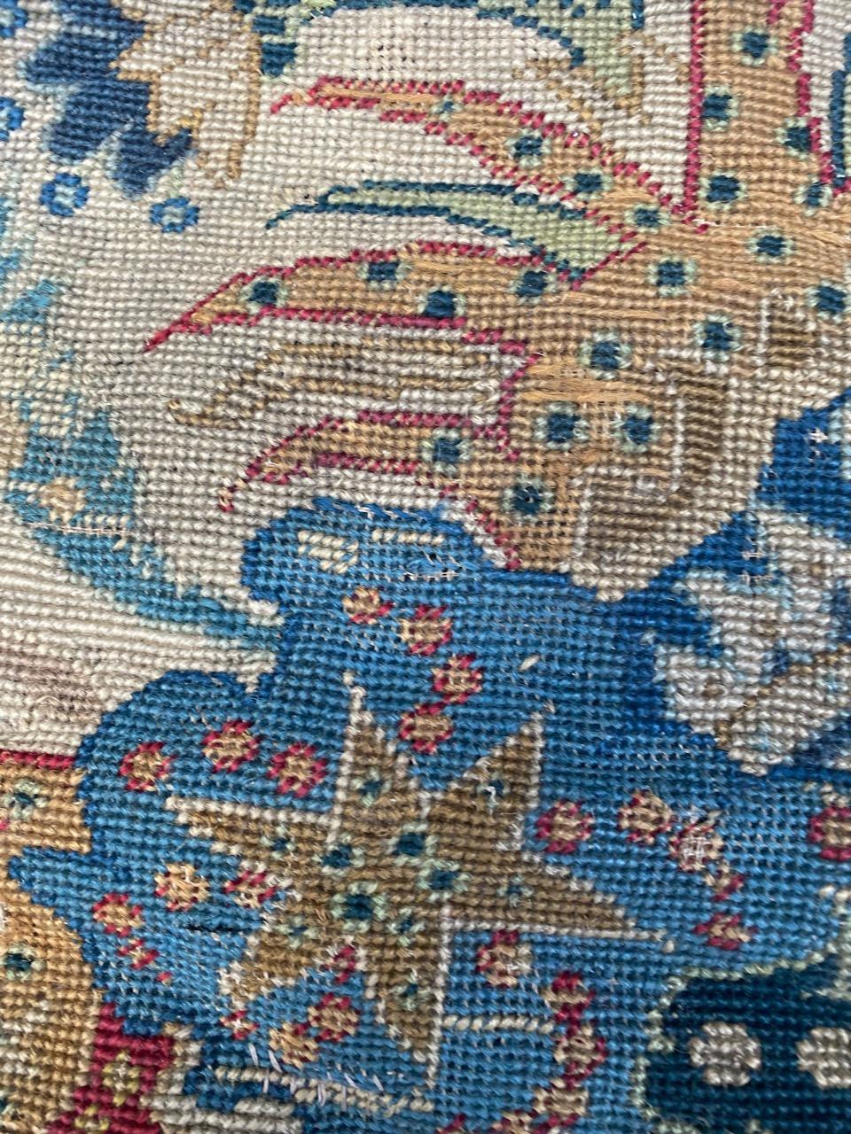 Aubusson Bobyrug's Beautiful Little 18th Century French Needlepoint Fragment Tapestry (Tapisserie à l'aiguille française du 18ème siècle) en vente