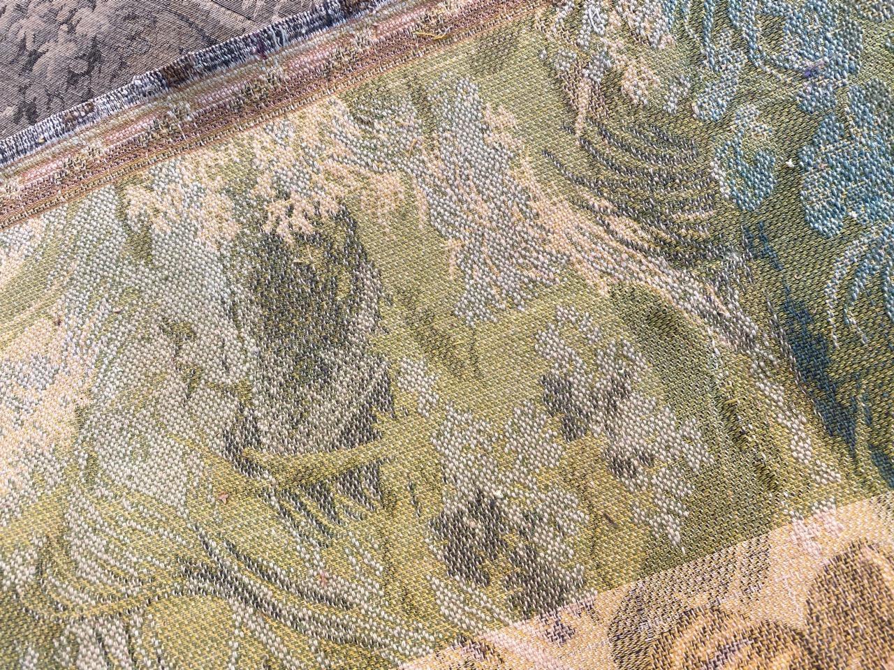 Belle petite tapisserie jaquar française ancienne de style Aubusson 5