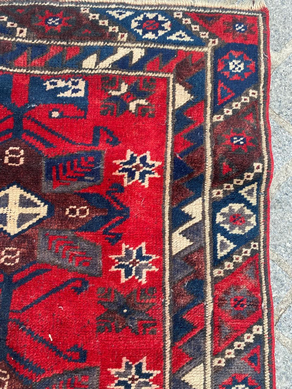 20ième siècle Le magnifique petit tapis turc vintage de Bobyrug en vente
