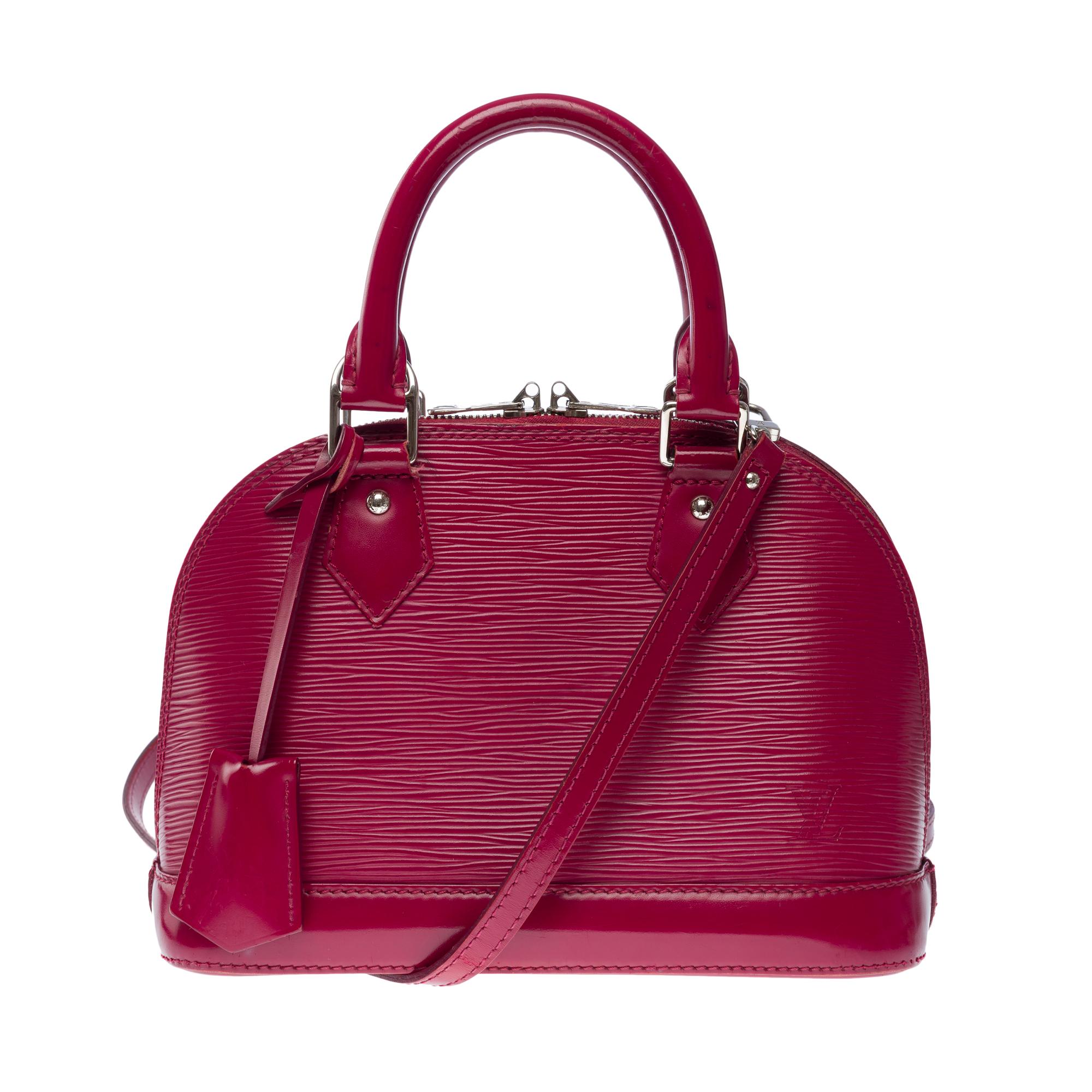 Beautiful Louis Vuitton Alma BB handbag strap in Fuchsia épi leather, SHW In Good Condition In Paris, IDF