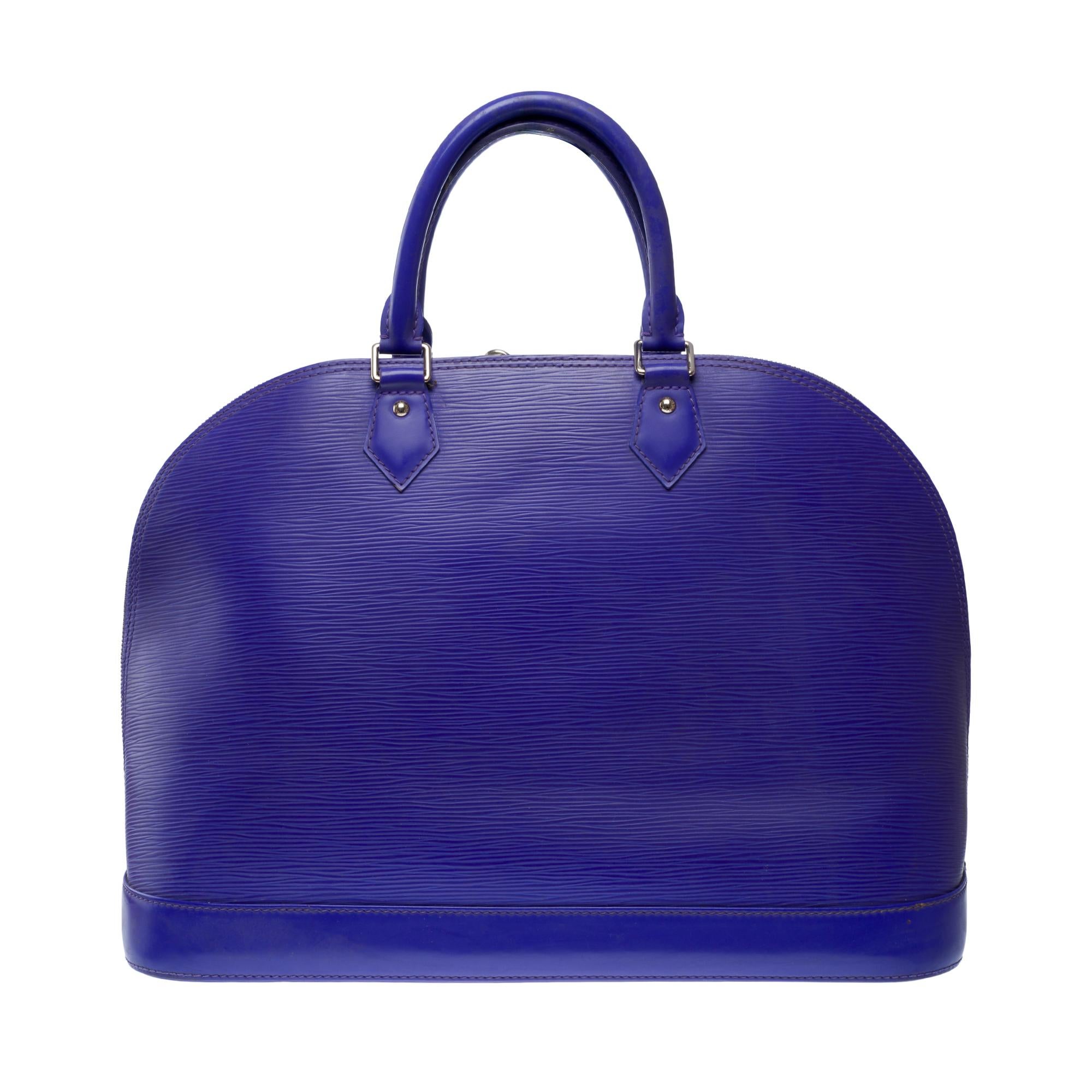Magnifique sac à main Louis Vuitton Alma GM en cuir épi Fig, SHW Bon état - En vente à Paris, IDF