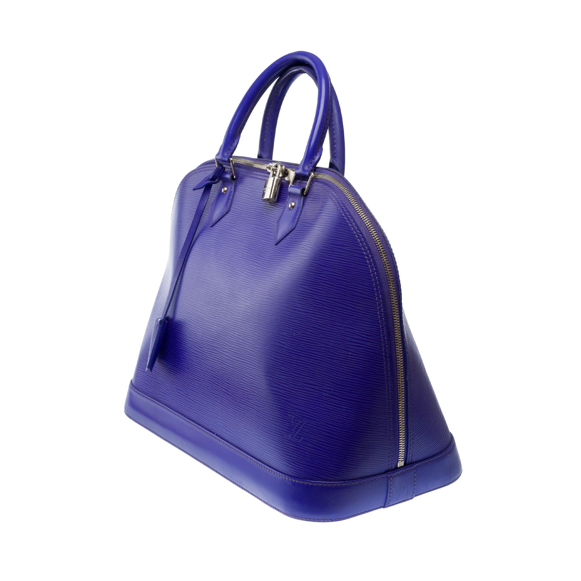 Magnifique sac à main Louis Vuitton Alma GM en cuir épi Fig, SHW Pour femmes en vente